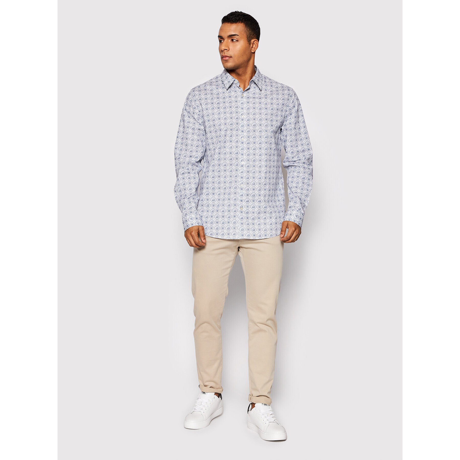 Guess Košile M2GH20 W8BX1 Bílá Slim Fit - Pepit.cz