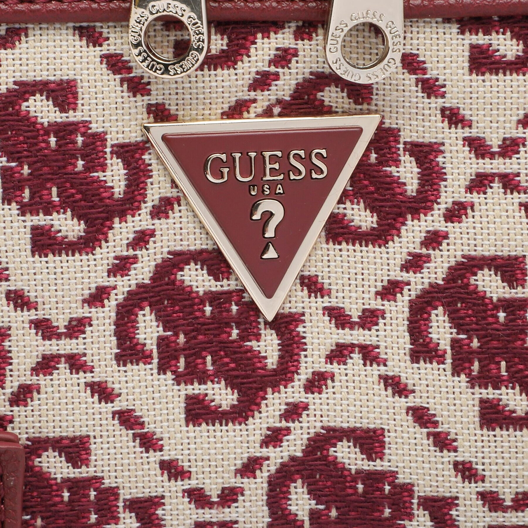 Guess Kosmetický kufřík PW1598 P3461 Bordó - Pepit.cz