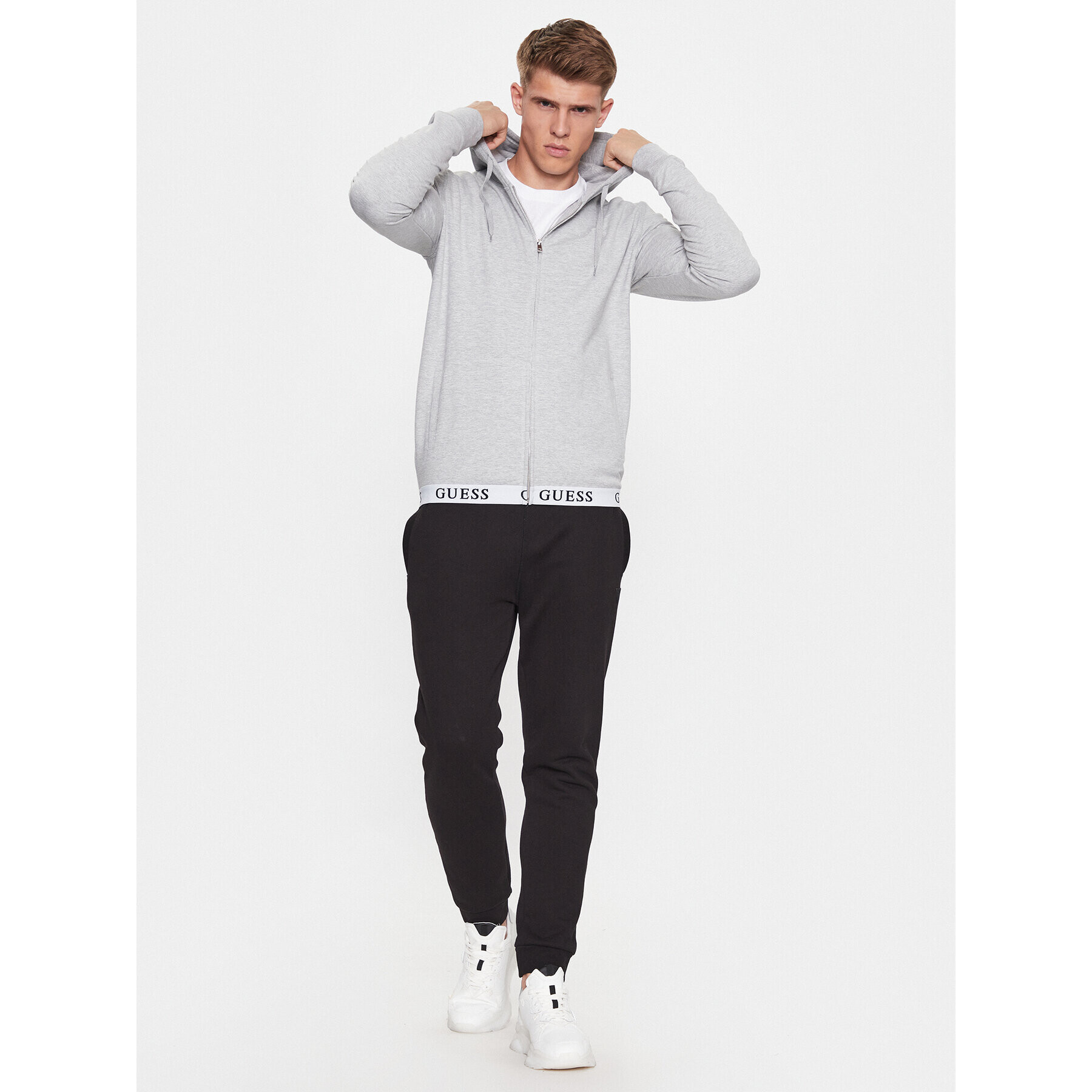 Guess Mikina U3YQ00 KBS91 Šedá Regular Fit - Pepit.cz