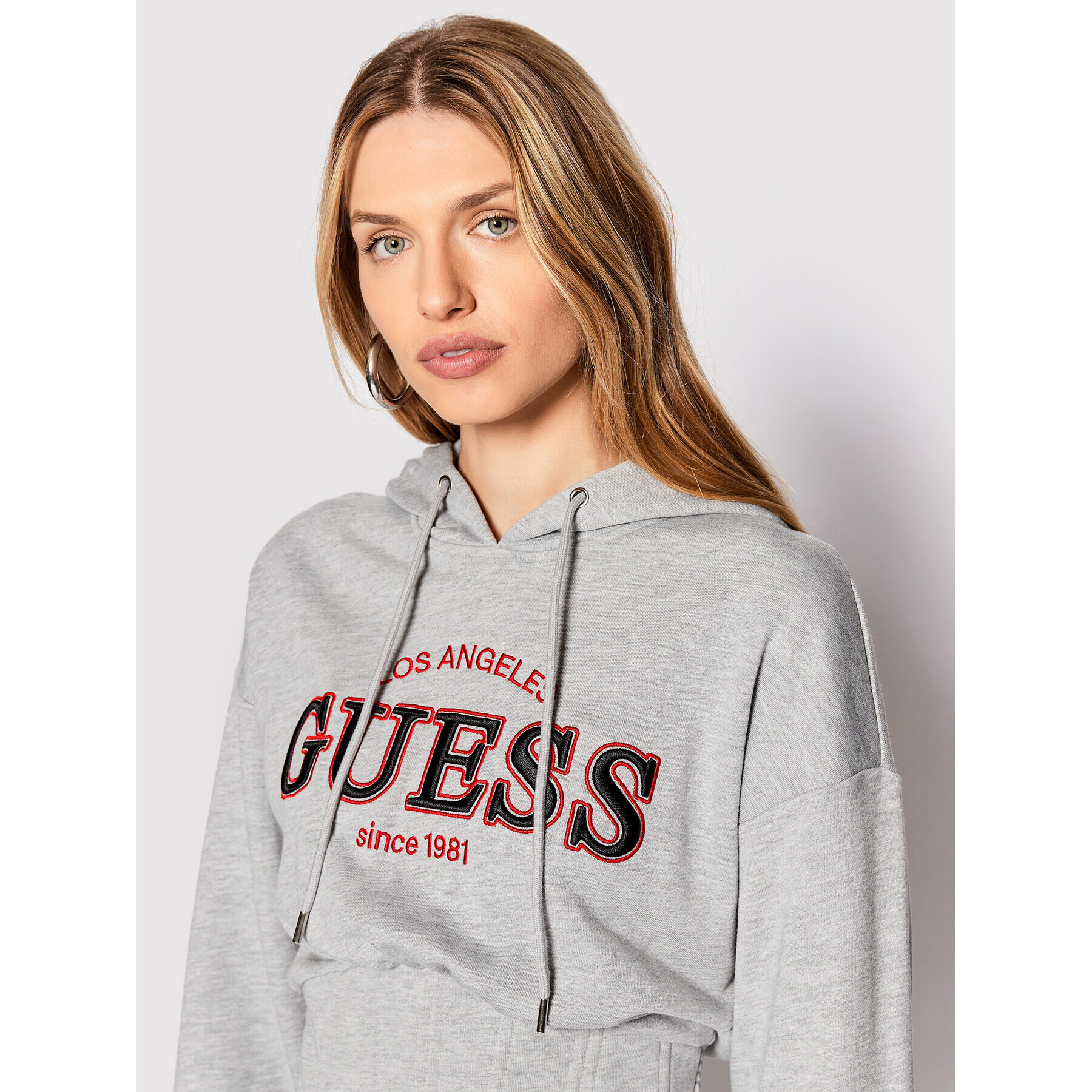 Guess Mikina W2GQ14 K8800 Šedá Regular Fit - Pepit.cz