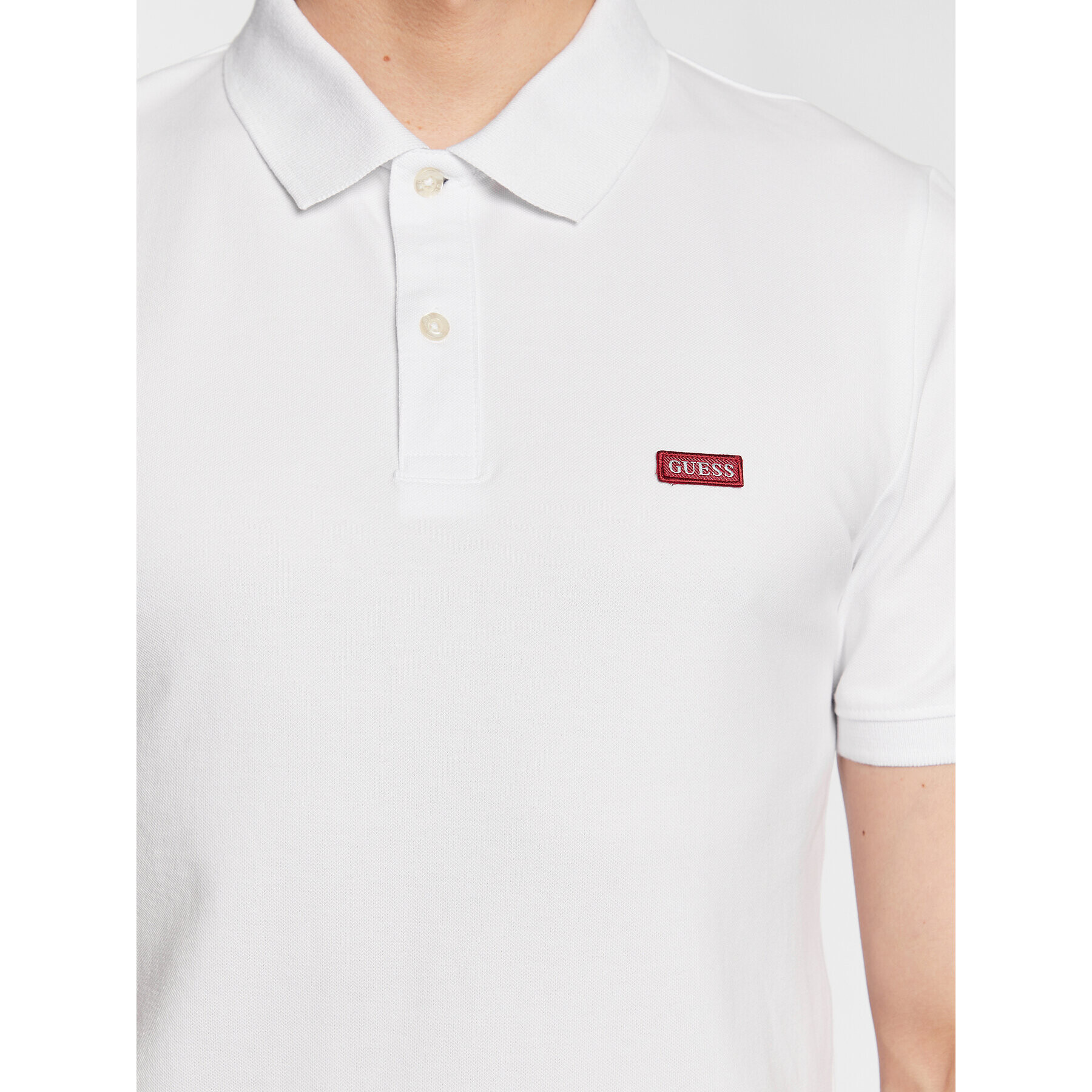 Guess Polokošile Lyle M3GP60 K7O64 Bílá Slim Fit - Pepit.cz