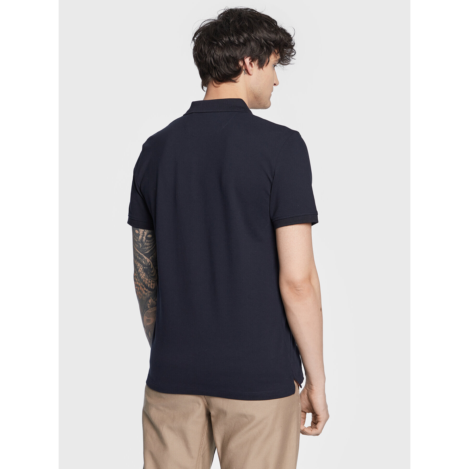 Guess Polokošile Lyle M3GP60 K7O64 Tmavomodrá Slim Fit - Pepit.cz