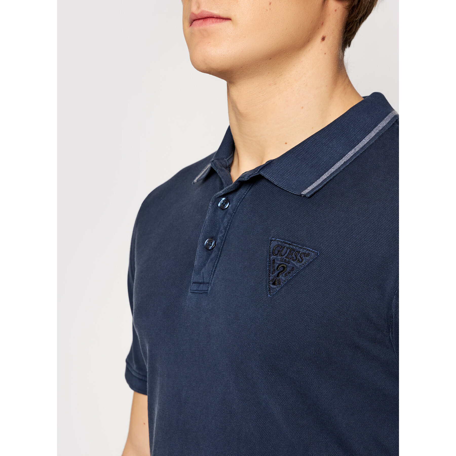 Guess Polokošile M1GP54 K9WF1 Tmavomodrá Slim Fit - Pepit.cz