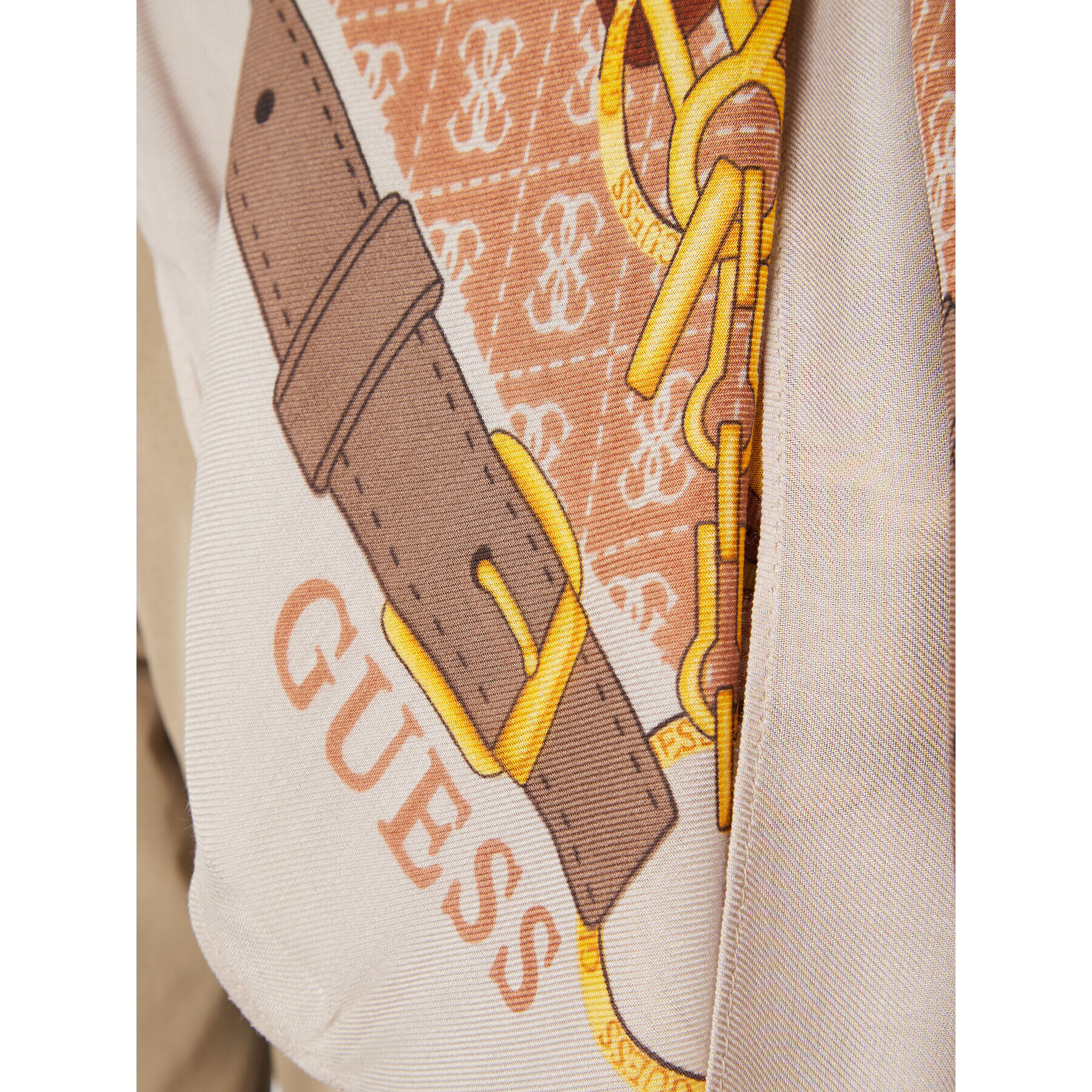 Guess Šátek AW9090 VIS03 Hnědá - Pepit.cz