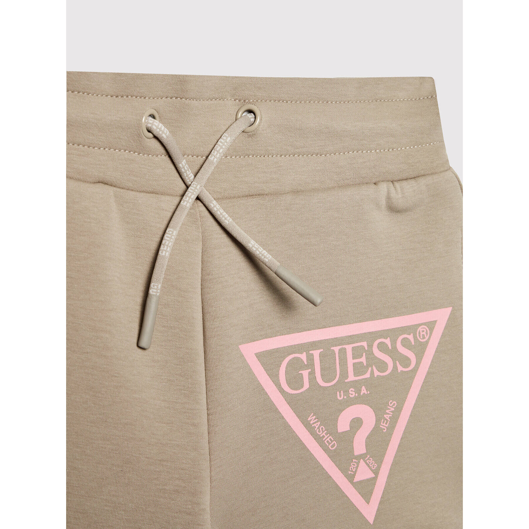 Guess Sportovní kraťasy J2RD08 KAMN2 Šedá Regular Fit - Pepit.cz