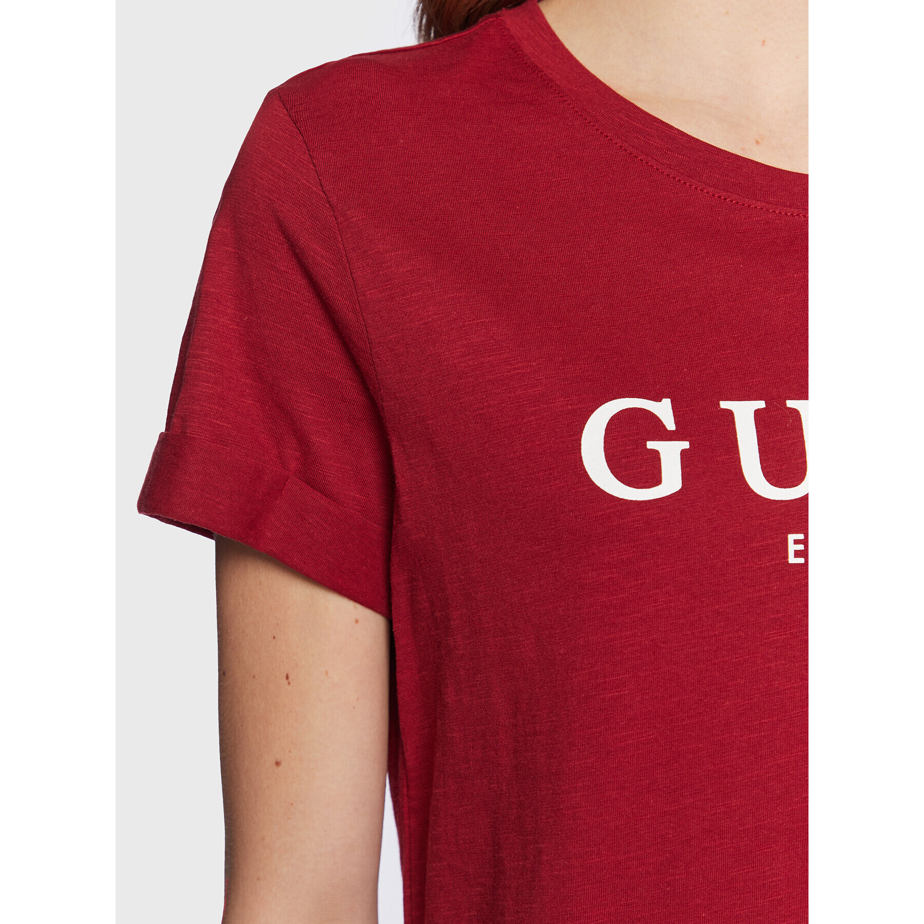 Guess T-Shirt 1981 W2BI68 K8G01 Červená Regular Fit - Pepit.cz