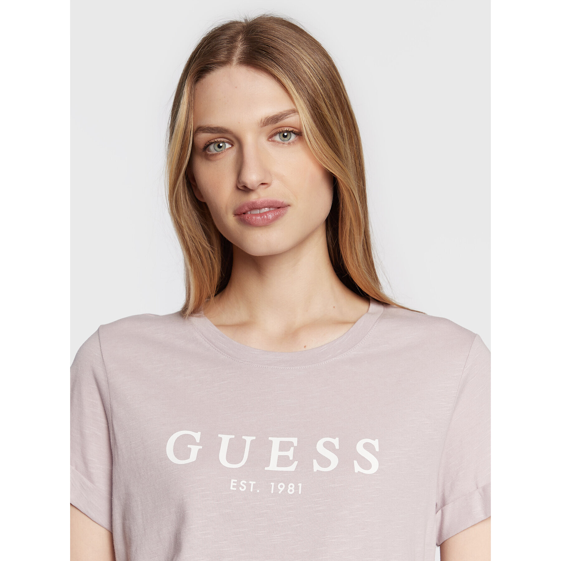 Guess T-Shirt 1981 W2BI68 K8G01 Fialová Regular Fit - Pepit.cz