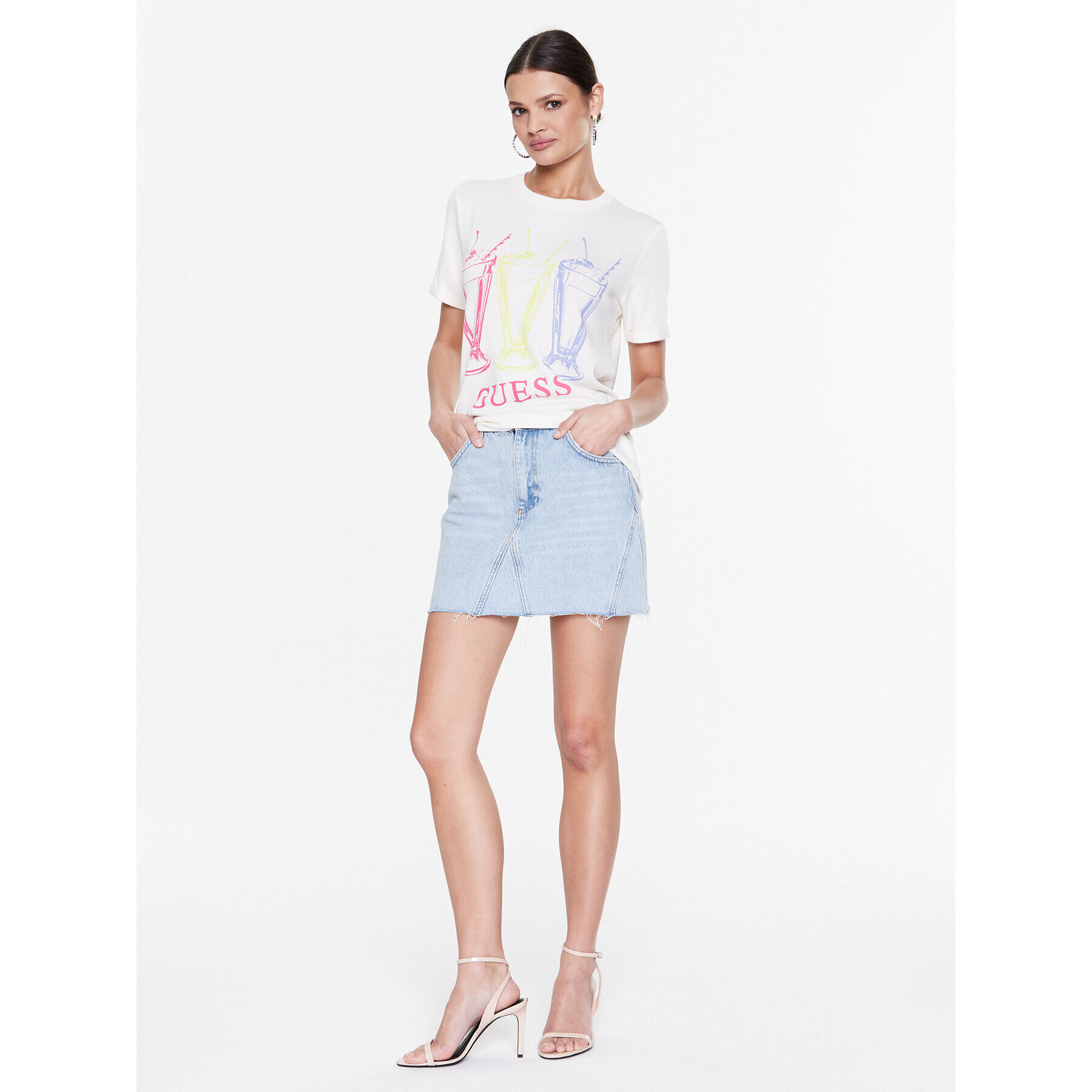 Guess T-Shirt Adelita W3RI24 KBK72 Écru Regular Fit - Pepit.cz