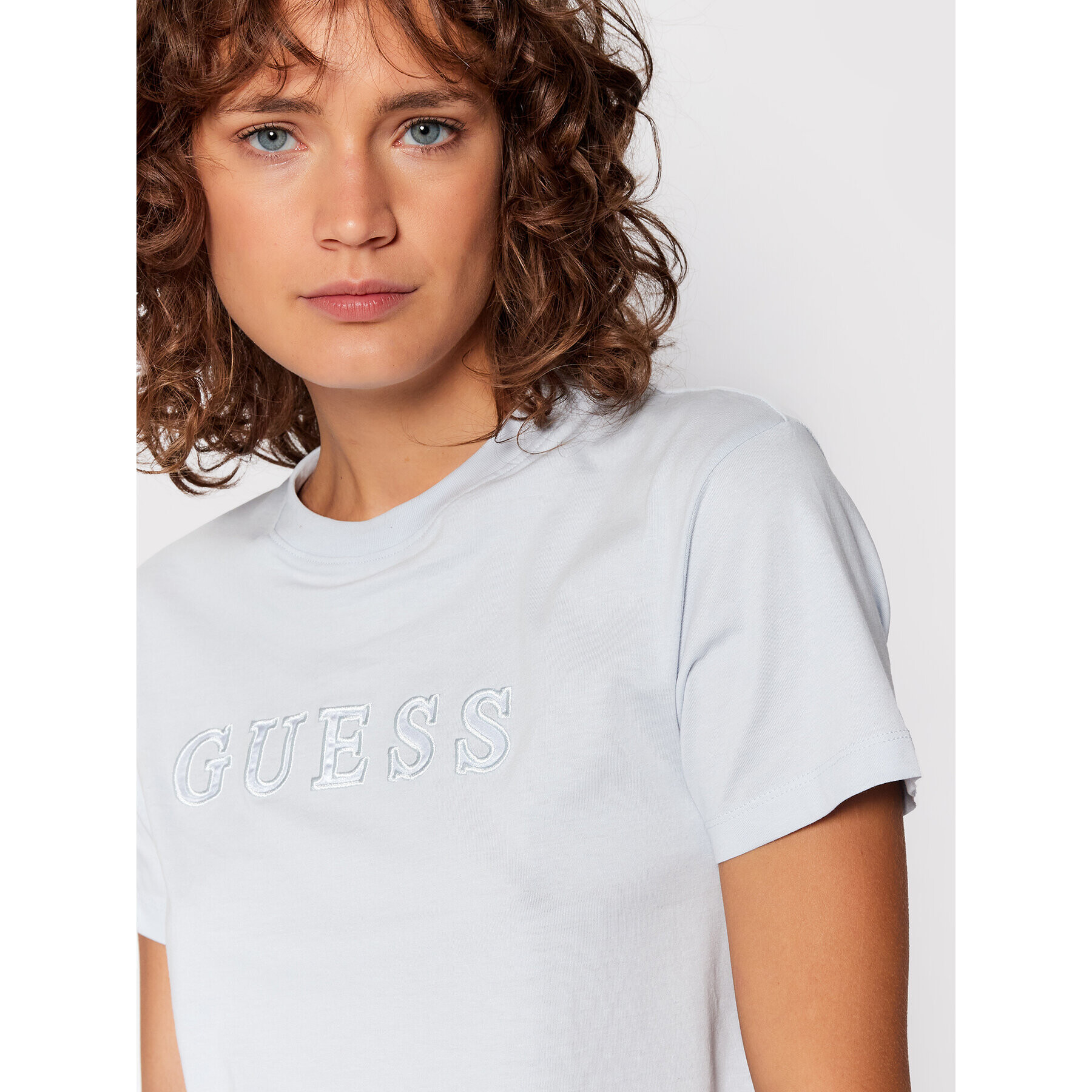 Guess T-Shirt Alexia O1GA06 K8HM0 Modrá Regular Fit - Pepit.cz