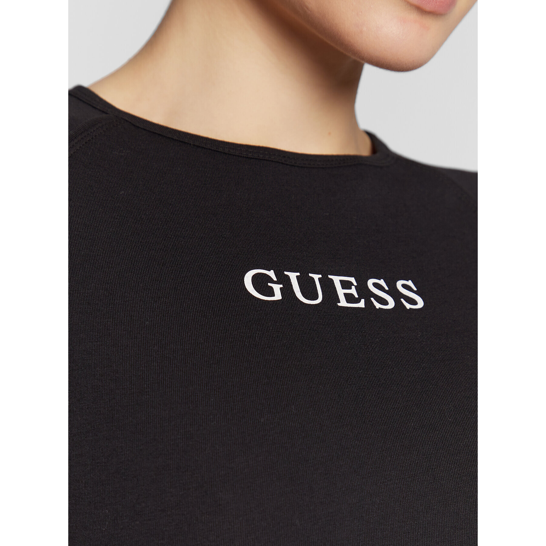 Guess T-Shirt Aline V3RP16 KABR0 Černá Slim Fit - Pepit.cz