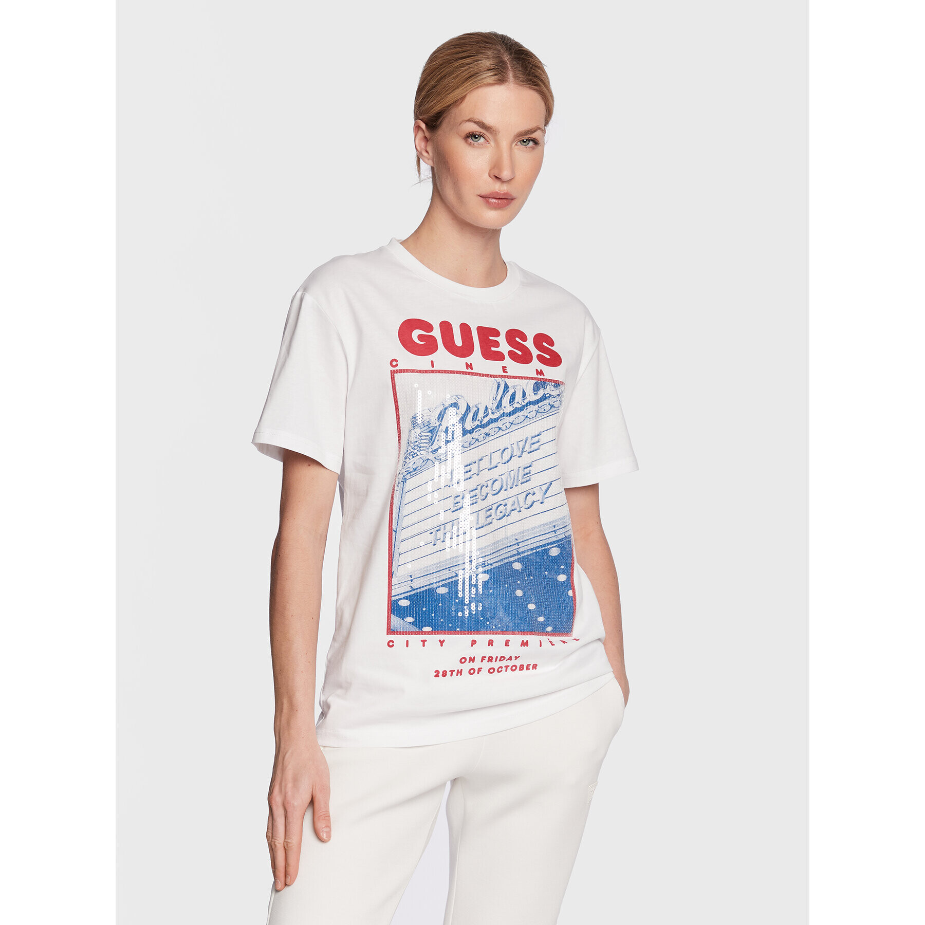 Guess T-Shirt Amanda W3RI34 I3Z14 Bílá Boxy Fit - Pepit.cz