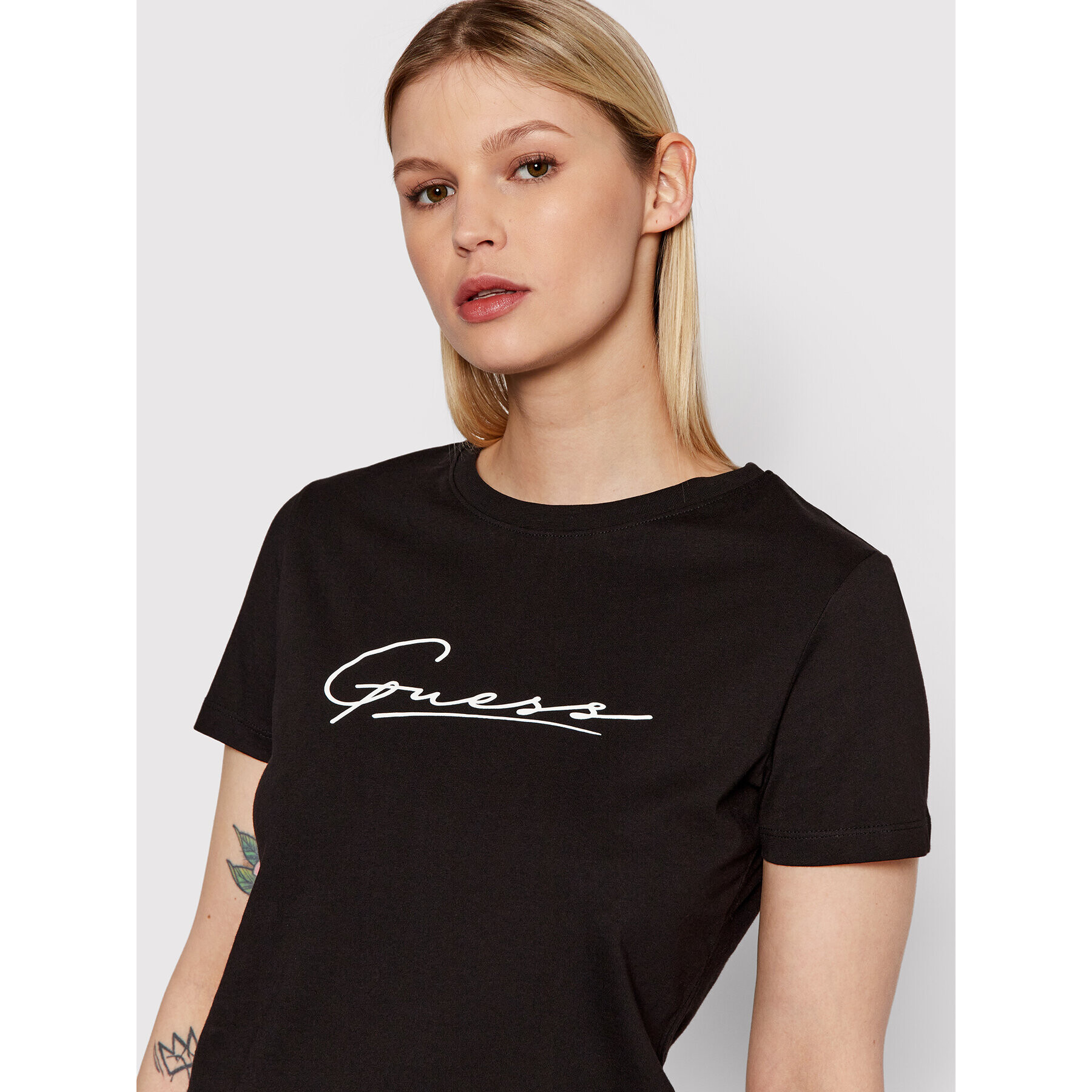 Guess T-Shirt Anne V2RI11 I3Z11 Černá Regular Fit - Pepit.cz