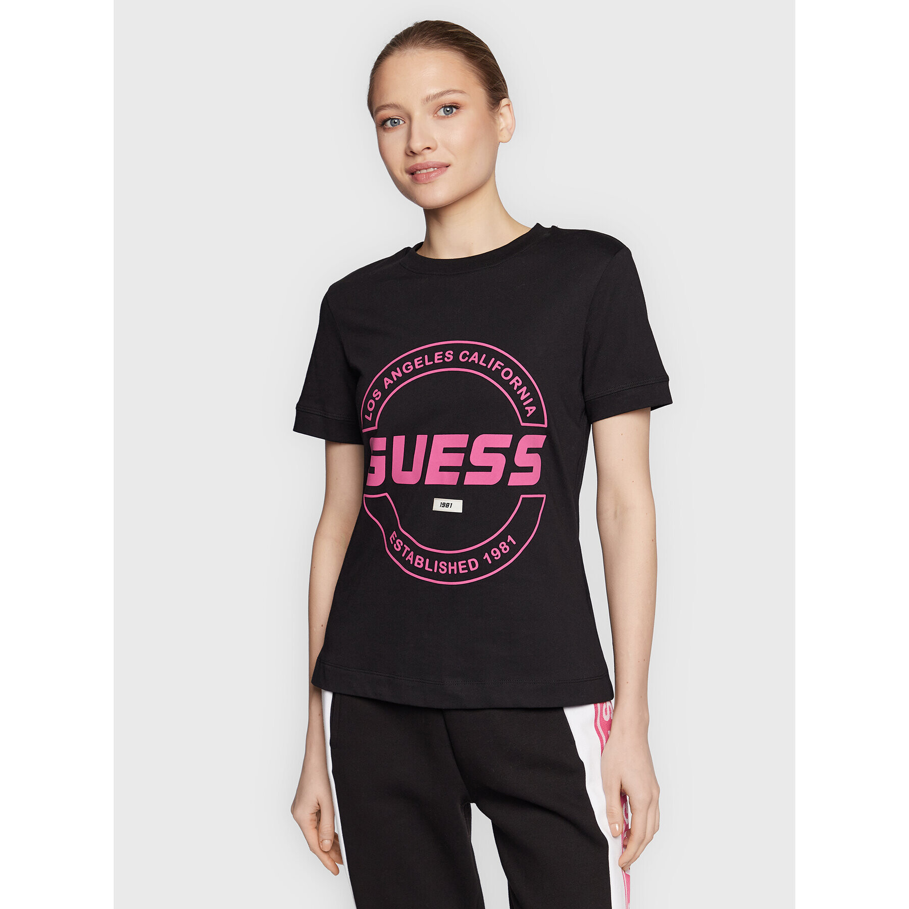 Guess T-Shirt Bryana V3RI00 I3Z14 Černá Regular Fit - Pepit.cz