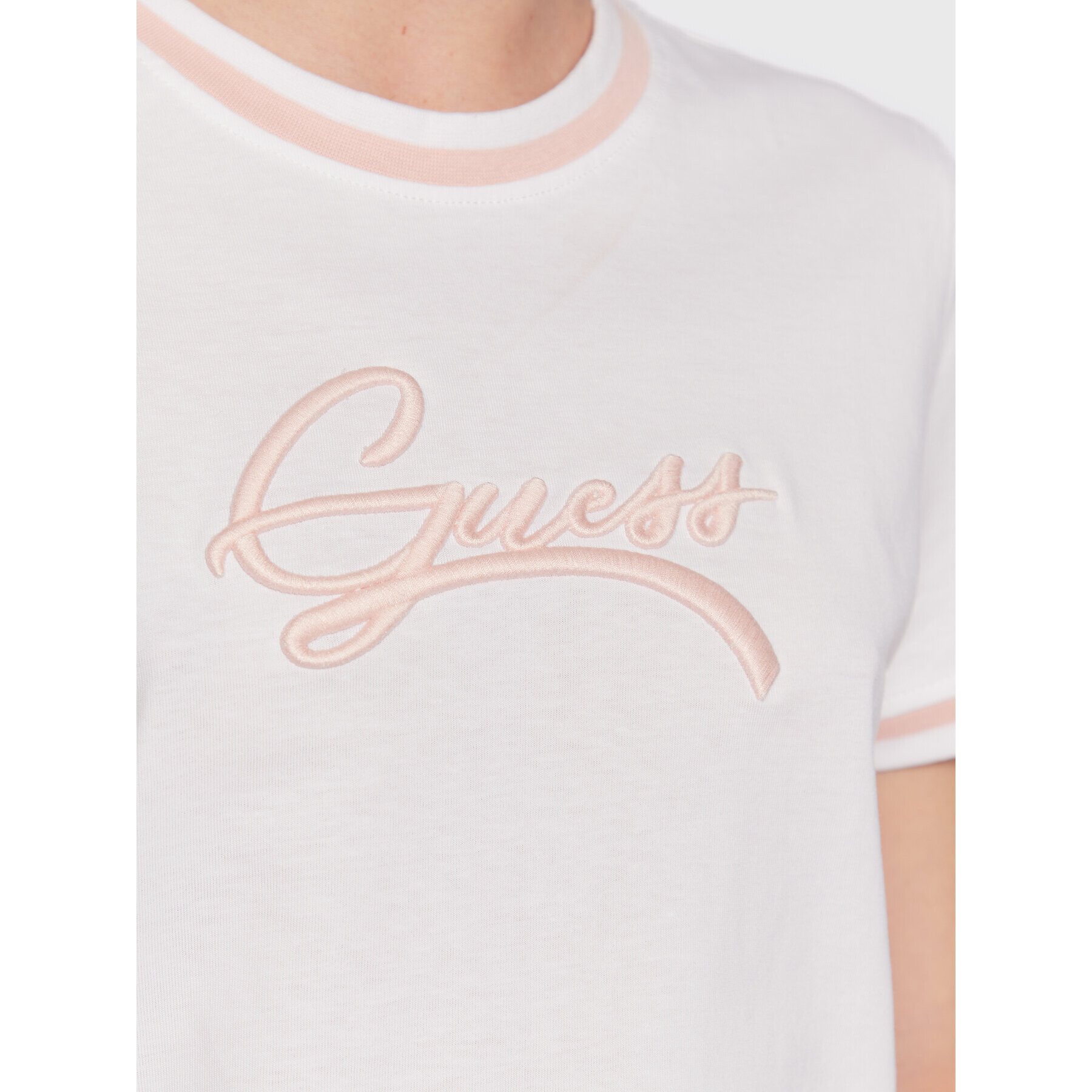 Guess T-Shirt Camila W3RI31 I3Z11 Bílá Regular Fit - Pepit.cz