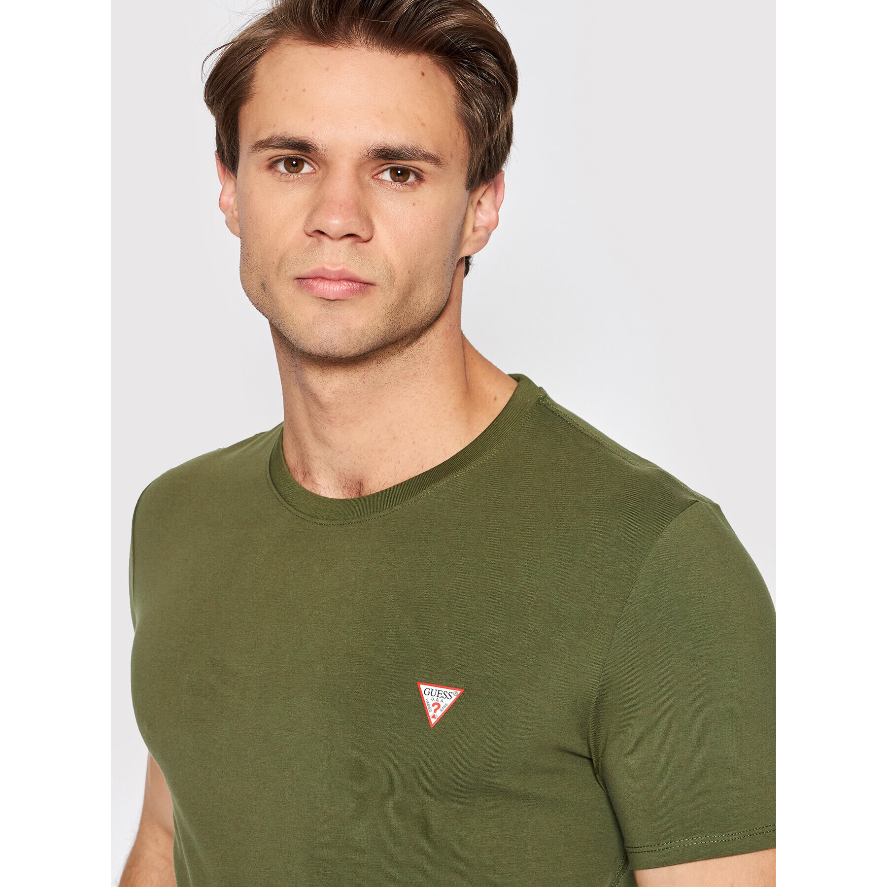 Guess T-Shirt Core M2YI24 J1311 Zelená Super Slim Fit - Pepit.cz