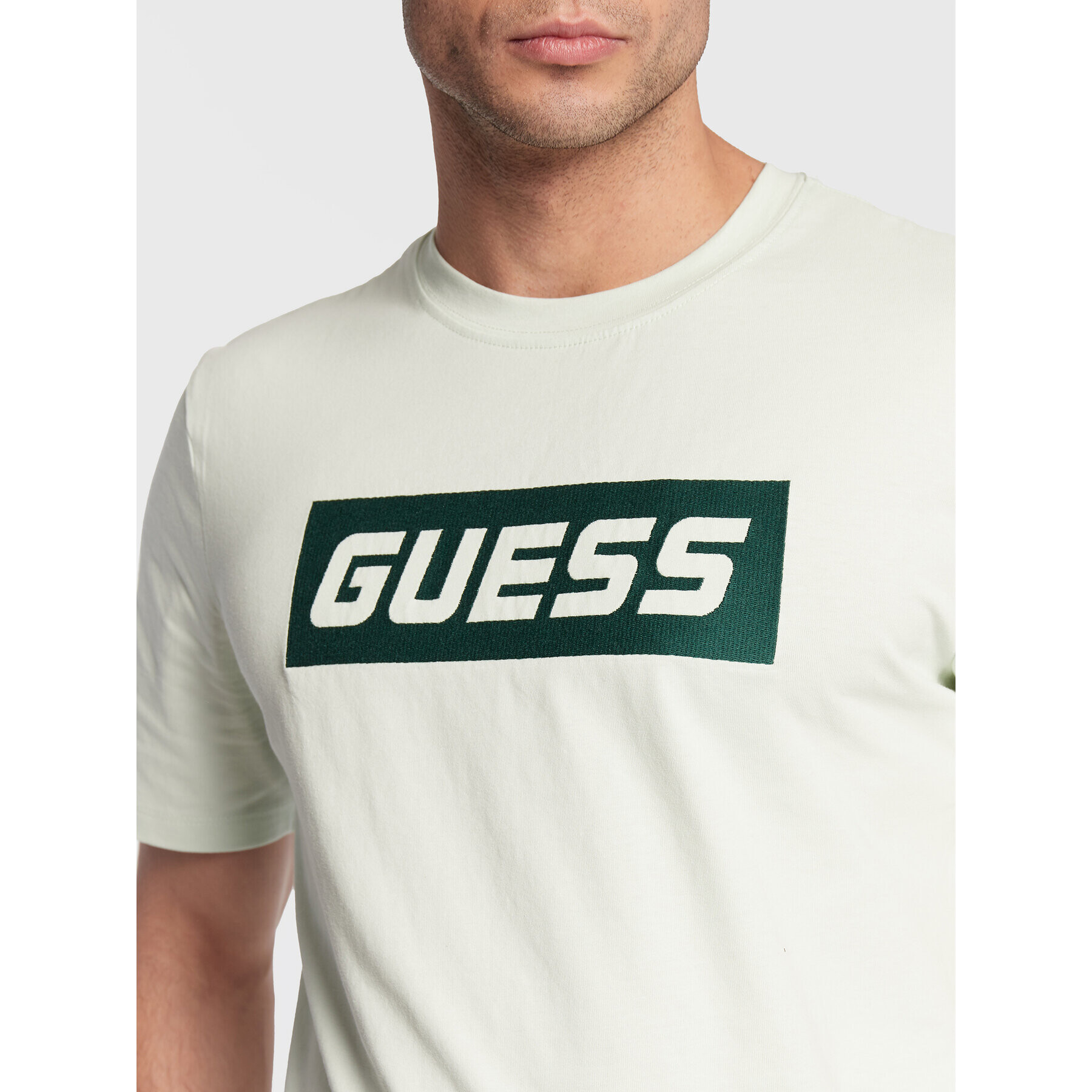 Guess T-Shirt Eldred Z2BI04 K8FQ4 Zelená Regular Fit - Pepit.cz