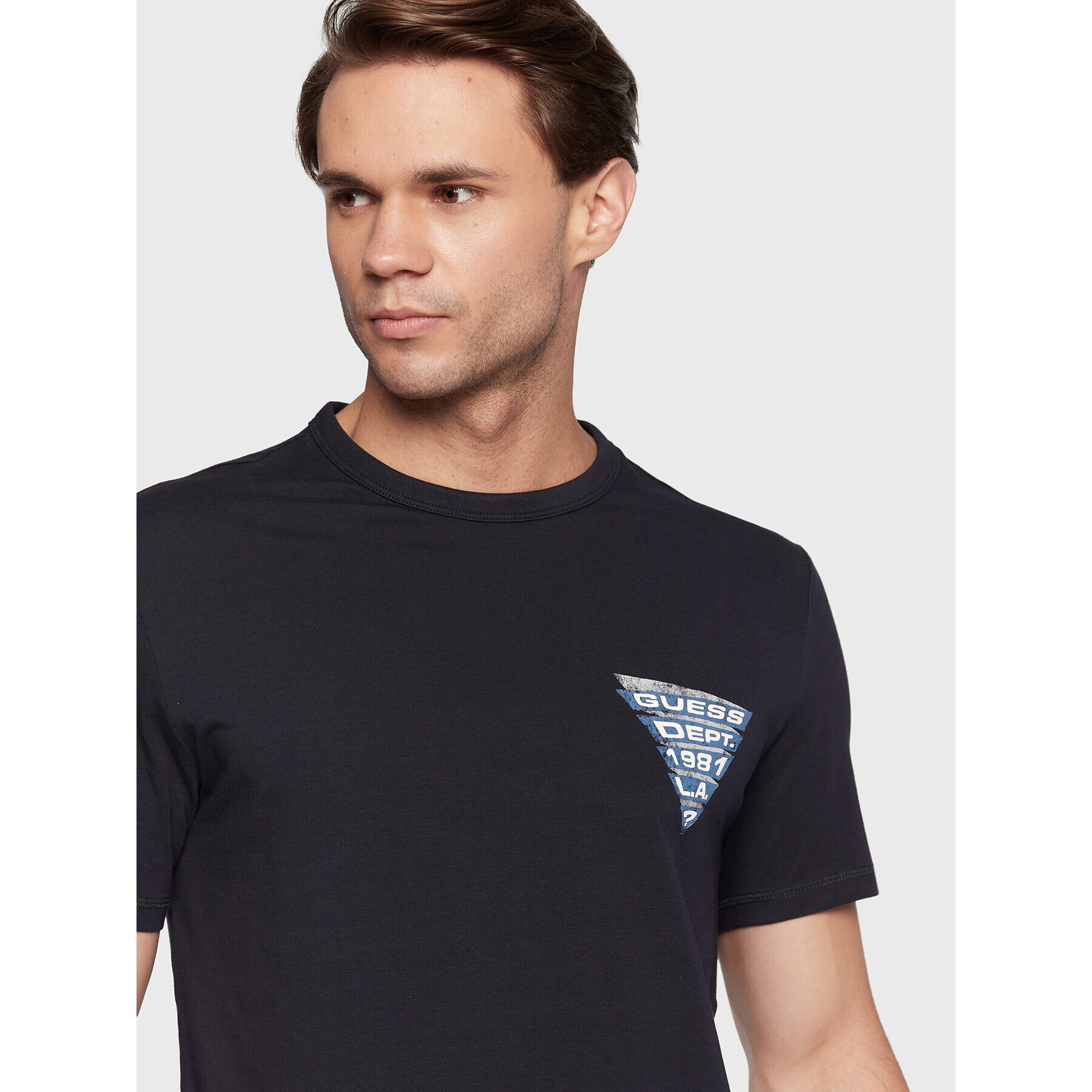 Guess T-Shirt Eskil M2BI26 J1314 Tmavomodrá Slim Fit - Pepit.cz