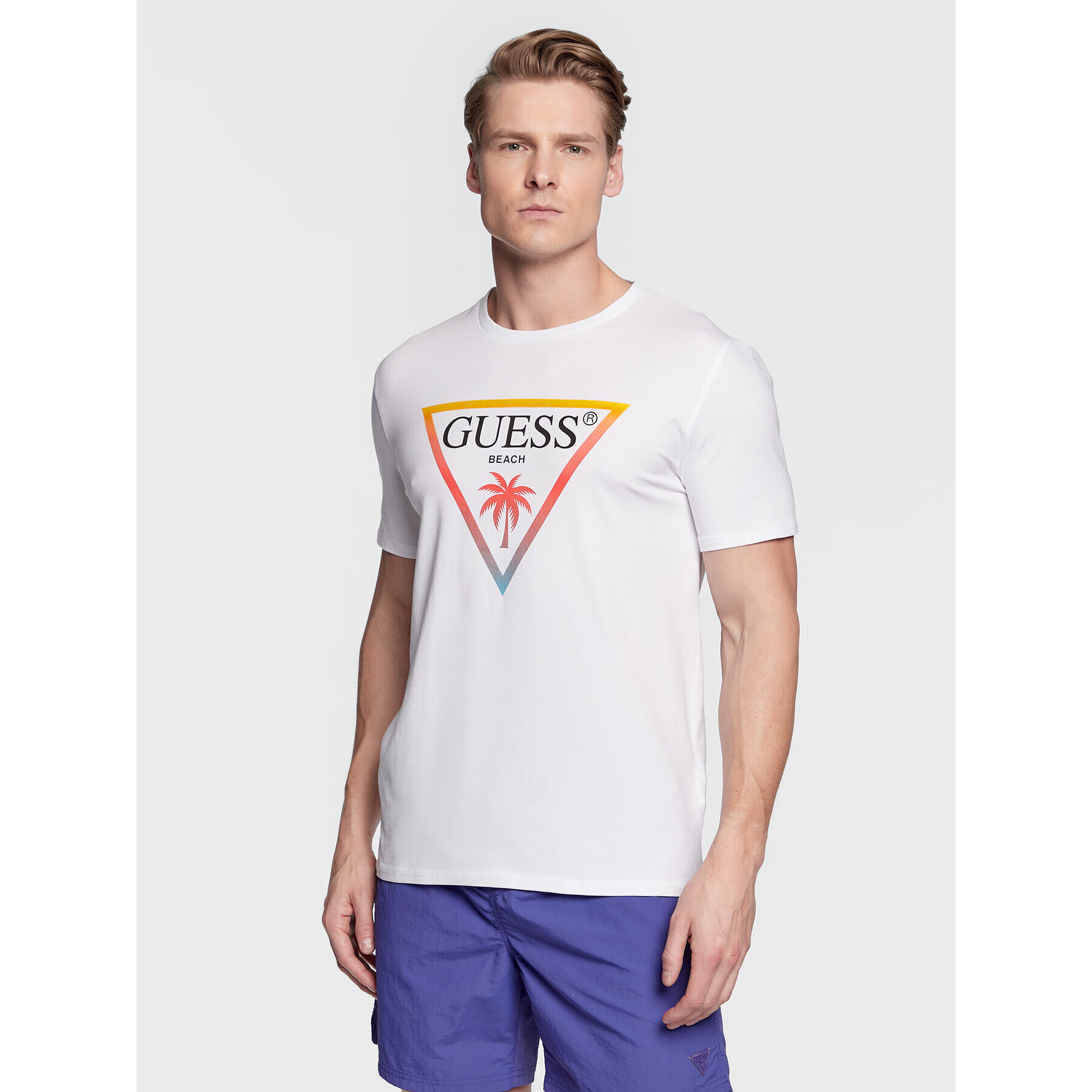 Guess T-Shirt F3GI02 J1314 Bílá Slim Fit - Pepit.cz