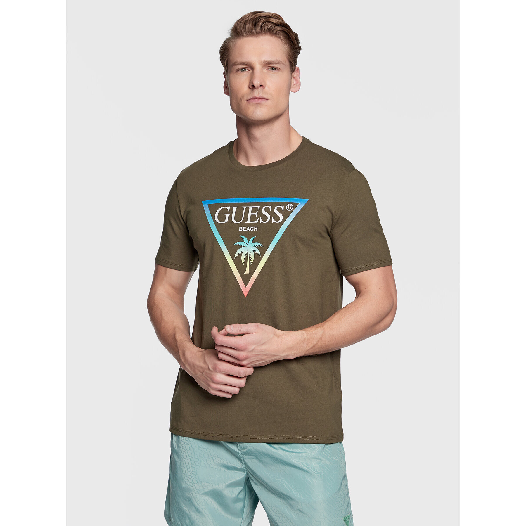 Guess T-Shirt F3GI02 J1314 Zelená Slim Fit - Pepit.cz