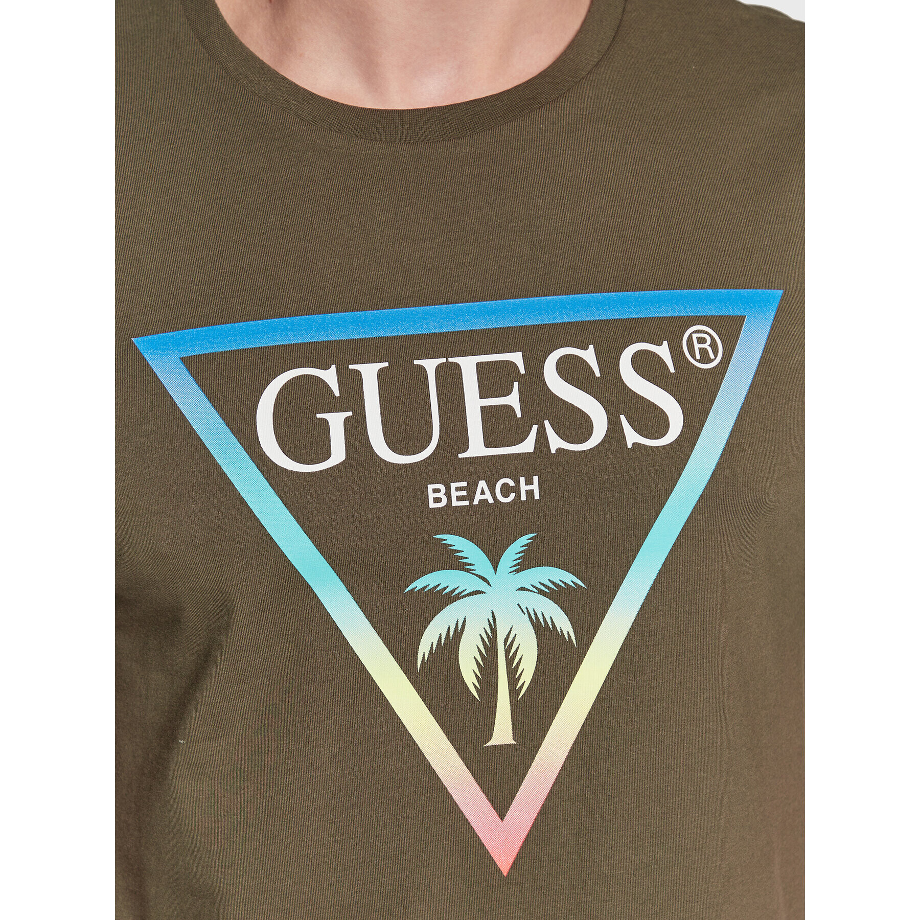 Guess T-Shirt F3GI02 J1314 Zelená Slim Fit - Pepit.cz