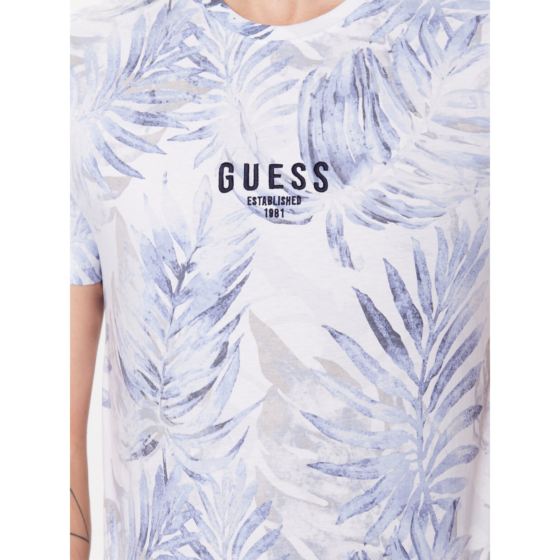 Guess T-Shirt Foliage M3GI27 I3Z14 Modrá Slim Fit - Pepit.cz