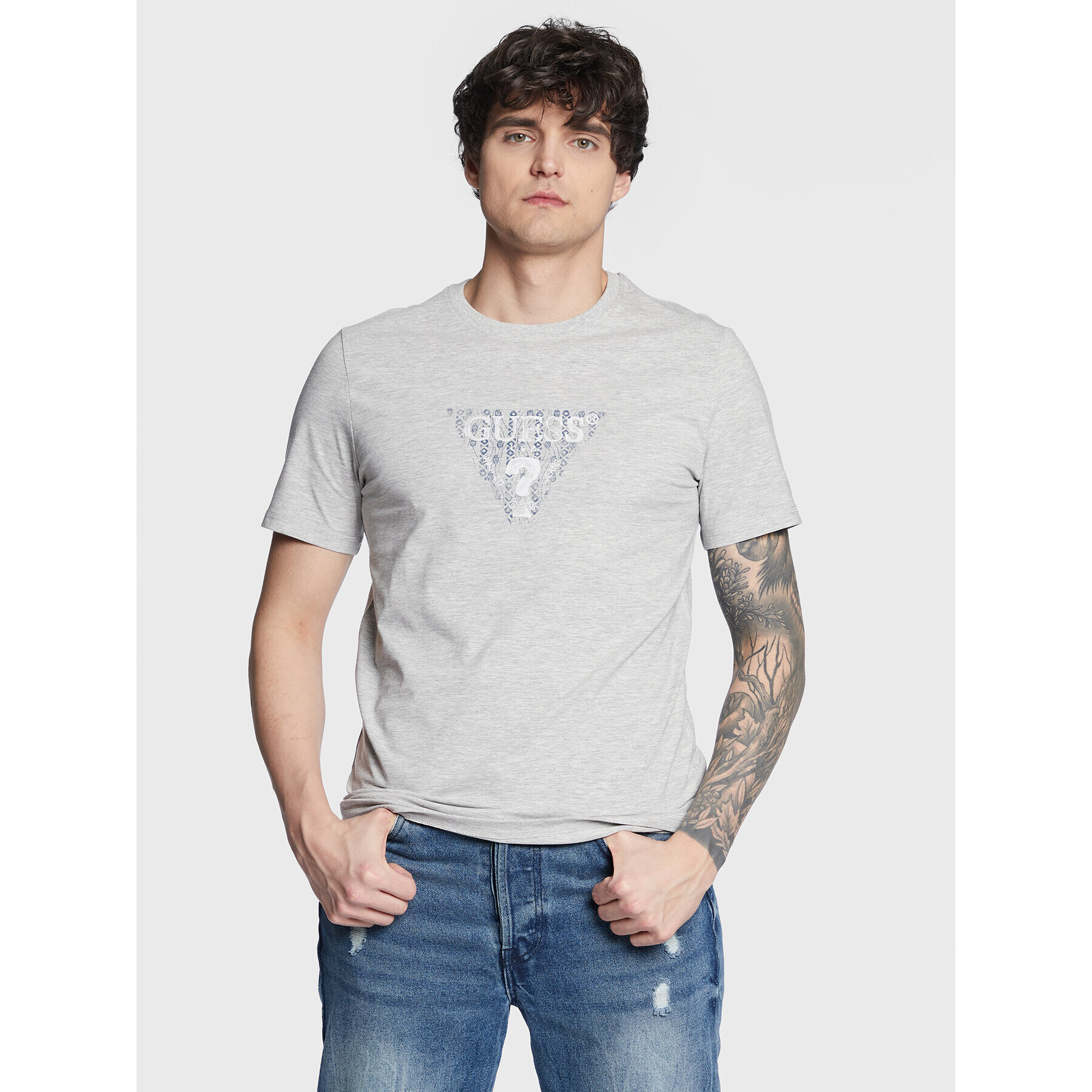 Guess T-Shirt Geo Triangle M3GI23 J1314 Šedá Slim Fit - Pepit.cz