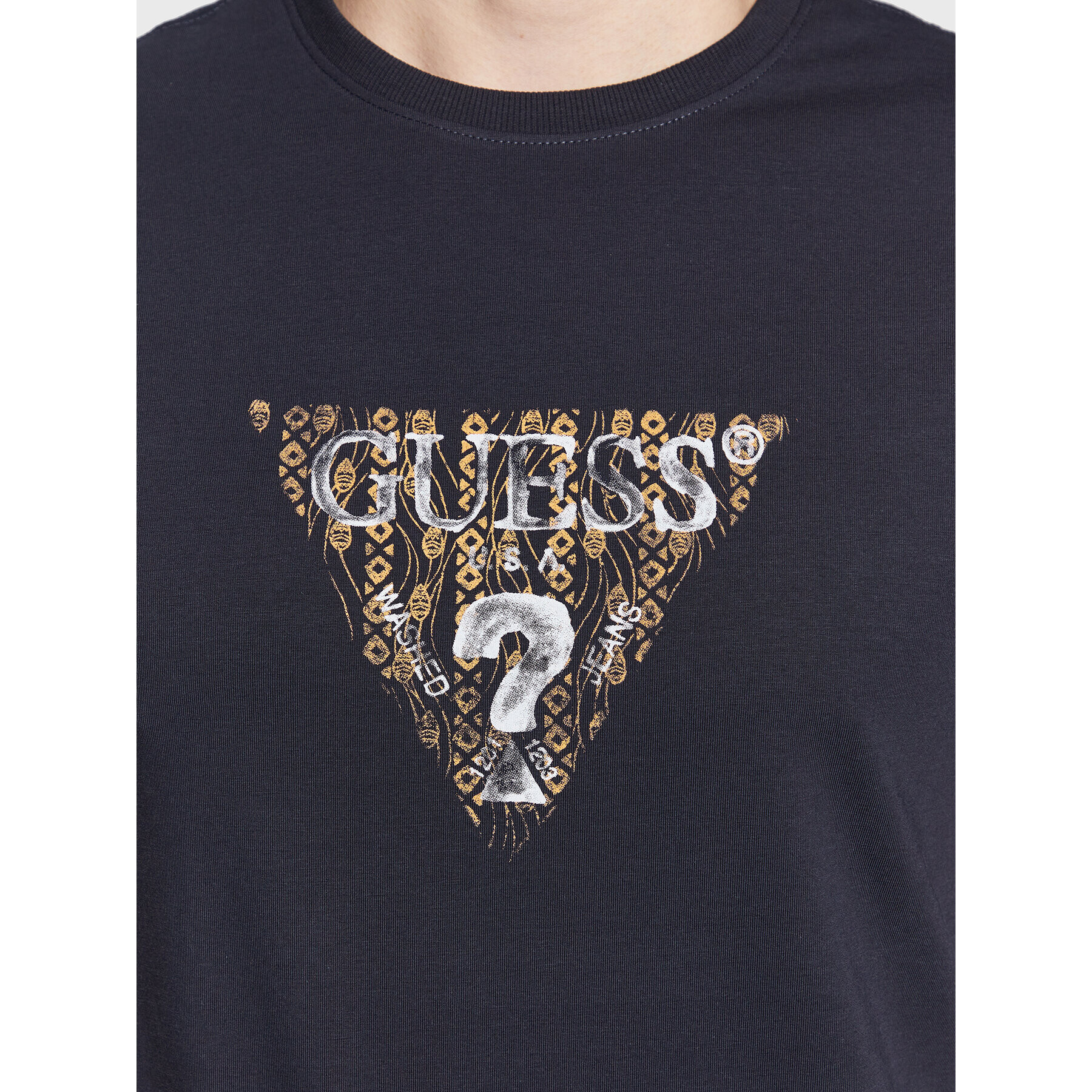 Guess T-Shirt Geo Triangle M3GI23 J1314 Tmavomodrá Slim Fit - Pepit.cz