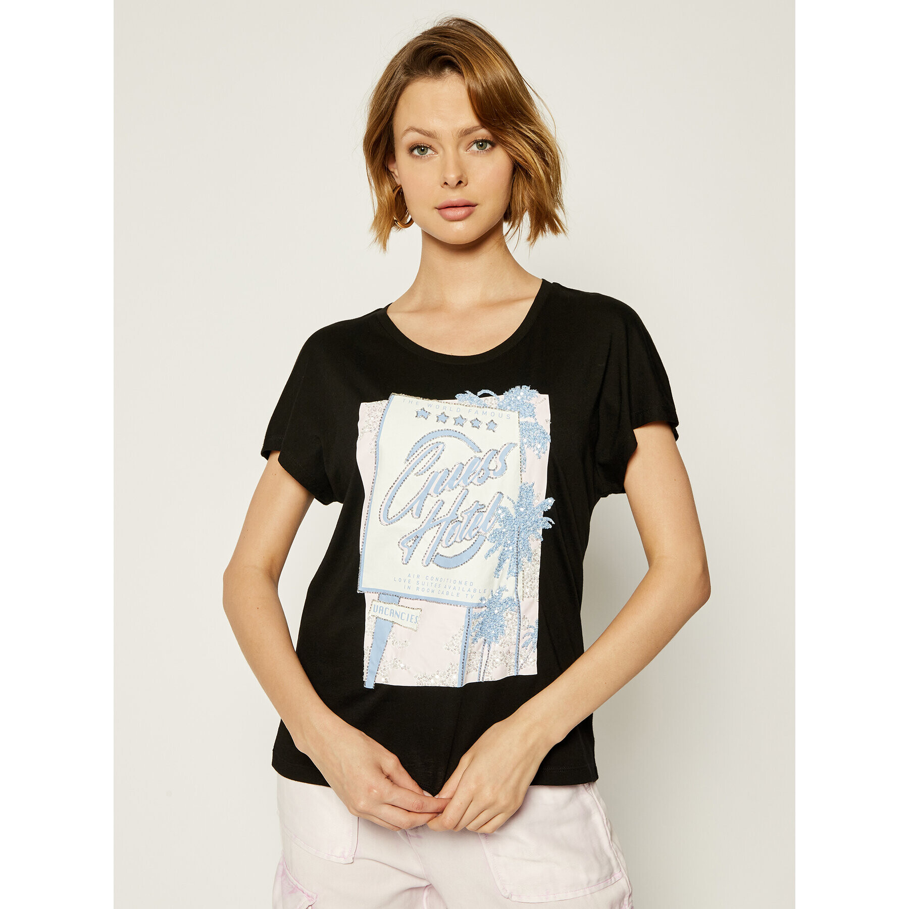 Guess T-Shirt Glamour Tee W0GI50 K46D0 Černá Regular Fit - Pepit.cz