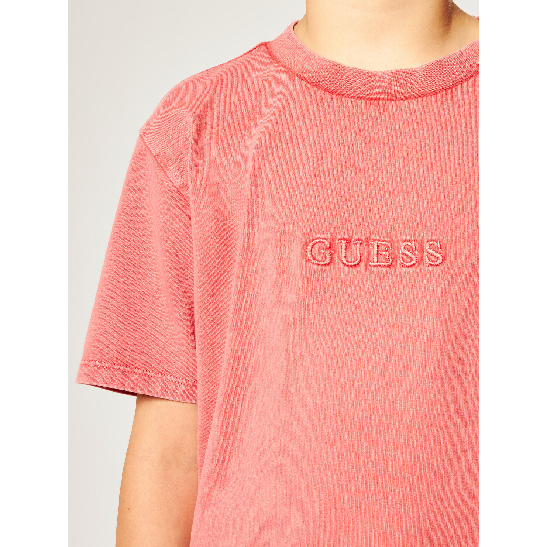 Guess T-Shirt H01J00 K82E0 Červená Regular Fit - Pepit.cz