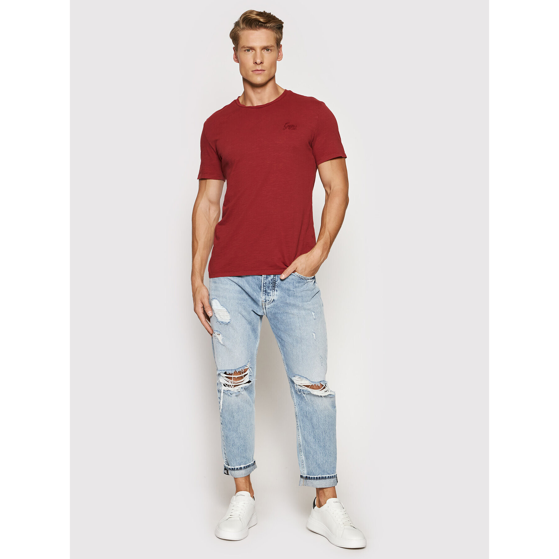 Guess T-Shirt M1BI04 K6XN1 Červená Slim Fit - Pepit.cz