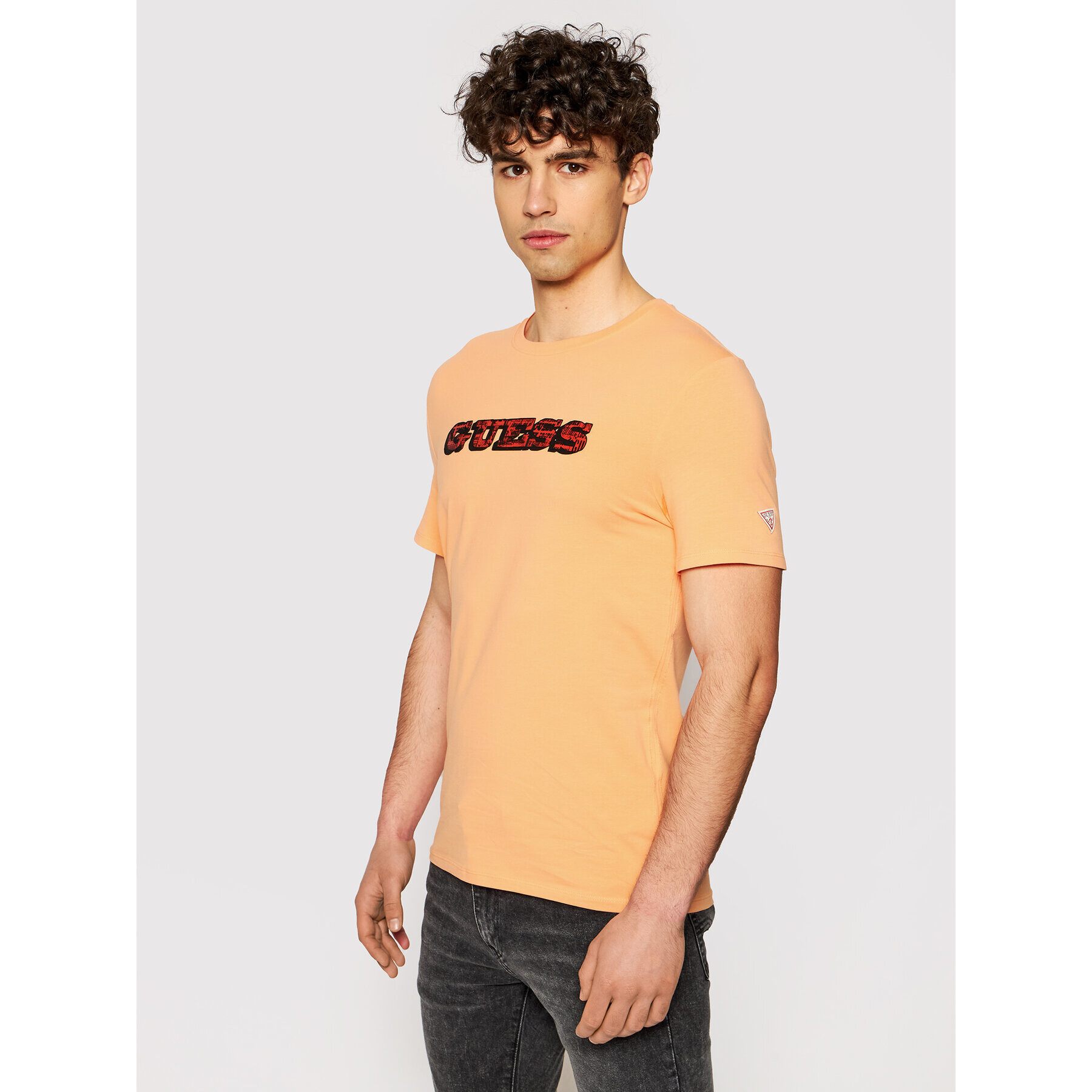 Guess T-Shirt M1RI82 J1311 Oranžová Slim Fit - Pepit.cz