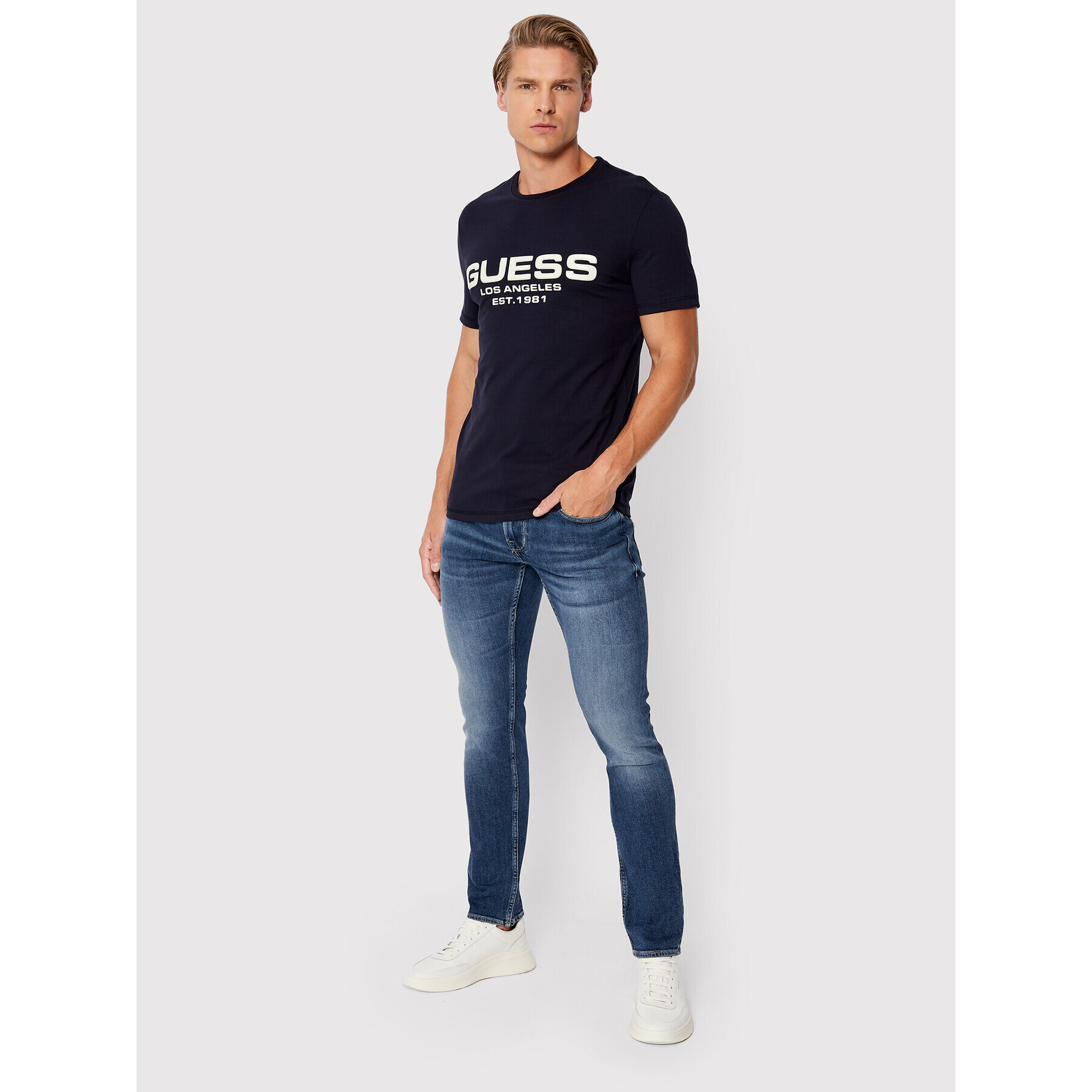 Guess T-Shirt M2BI25 J1314 Tmavomodrá Regular Fit - Pepit.cz