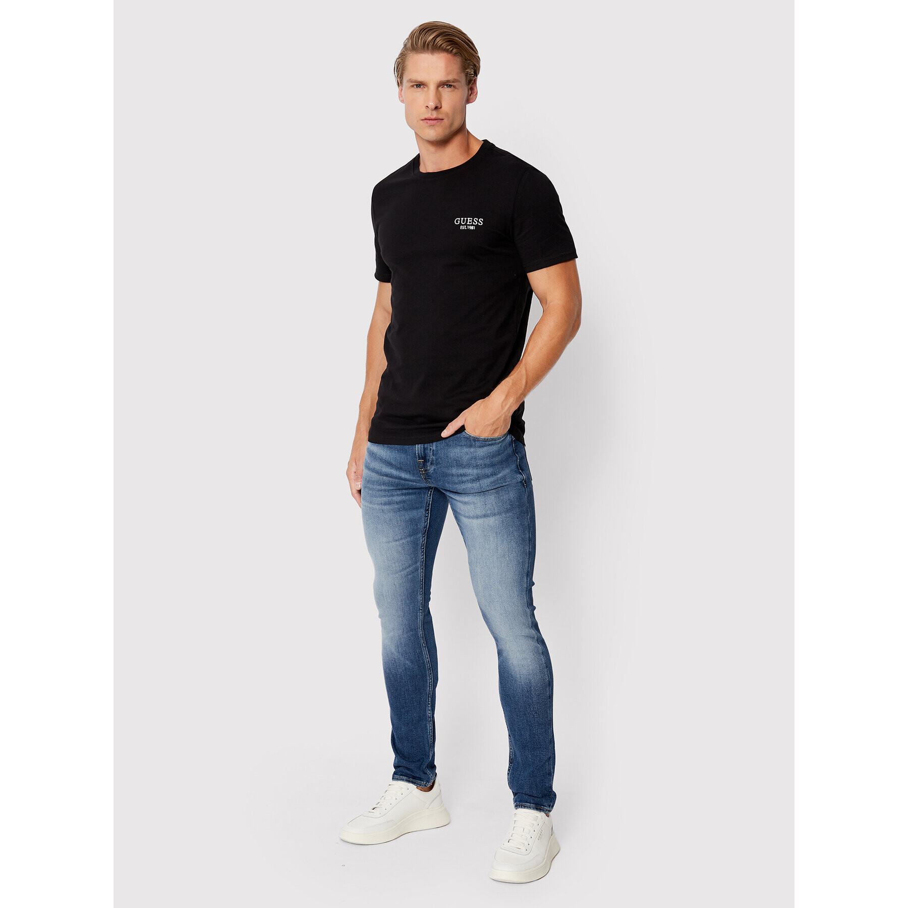 Guess T-Shirt M2BI59 I3Z14 Černá Slim Fit - Pepit.cz