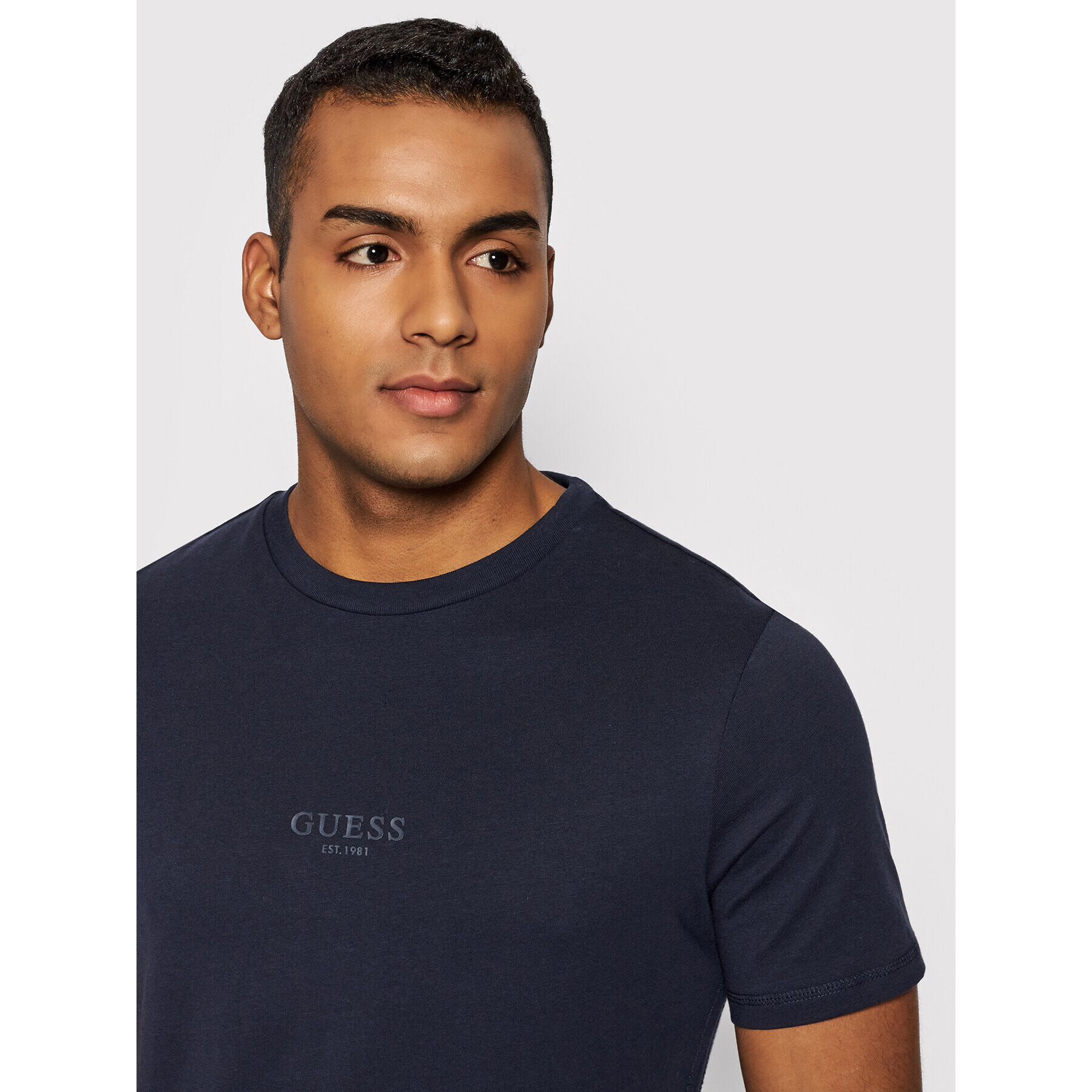 Guess T-Shirt M2GI10 I3Z11 Tmavomodrá Slim Fit - Pepit.cz