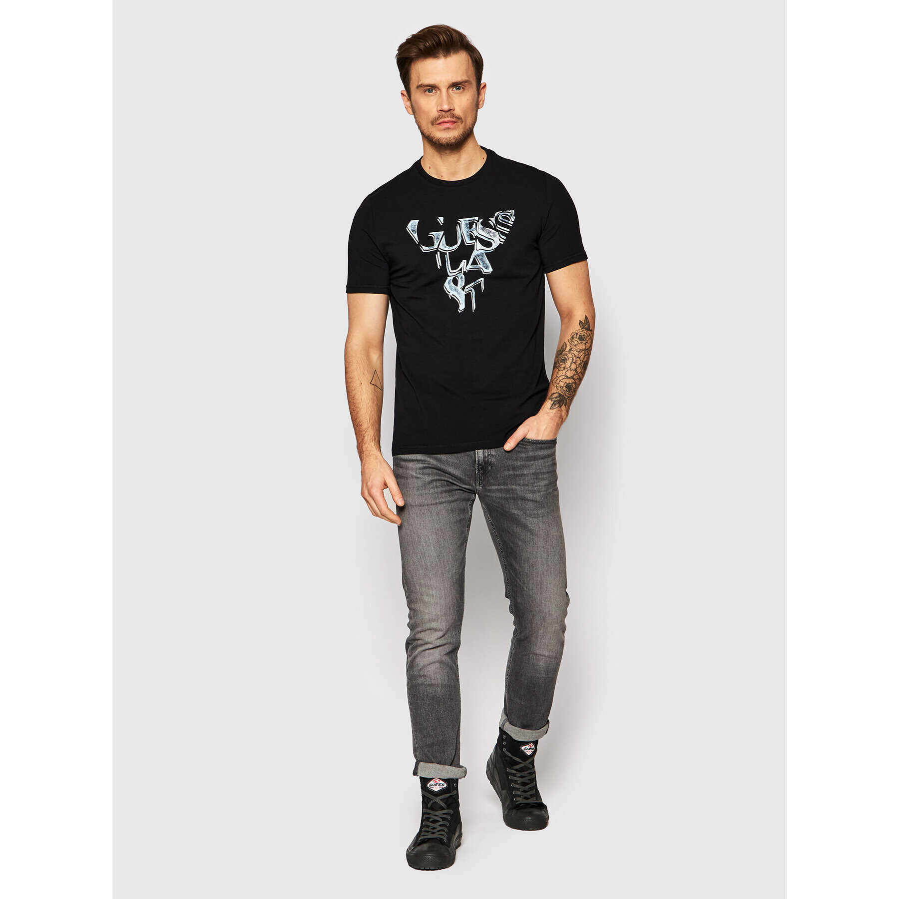 Guess T-Shirt M2GI22 J1311 Černá Slim Fit - Pepit.cz