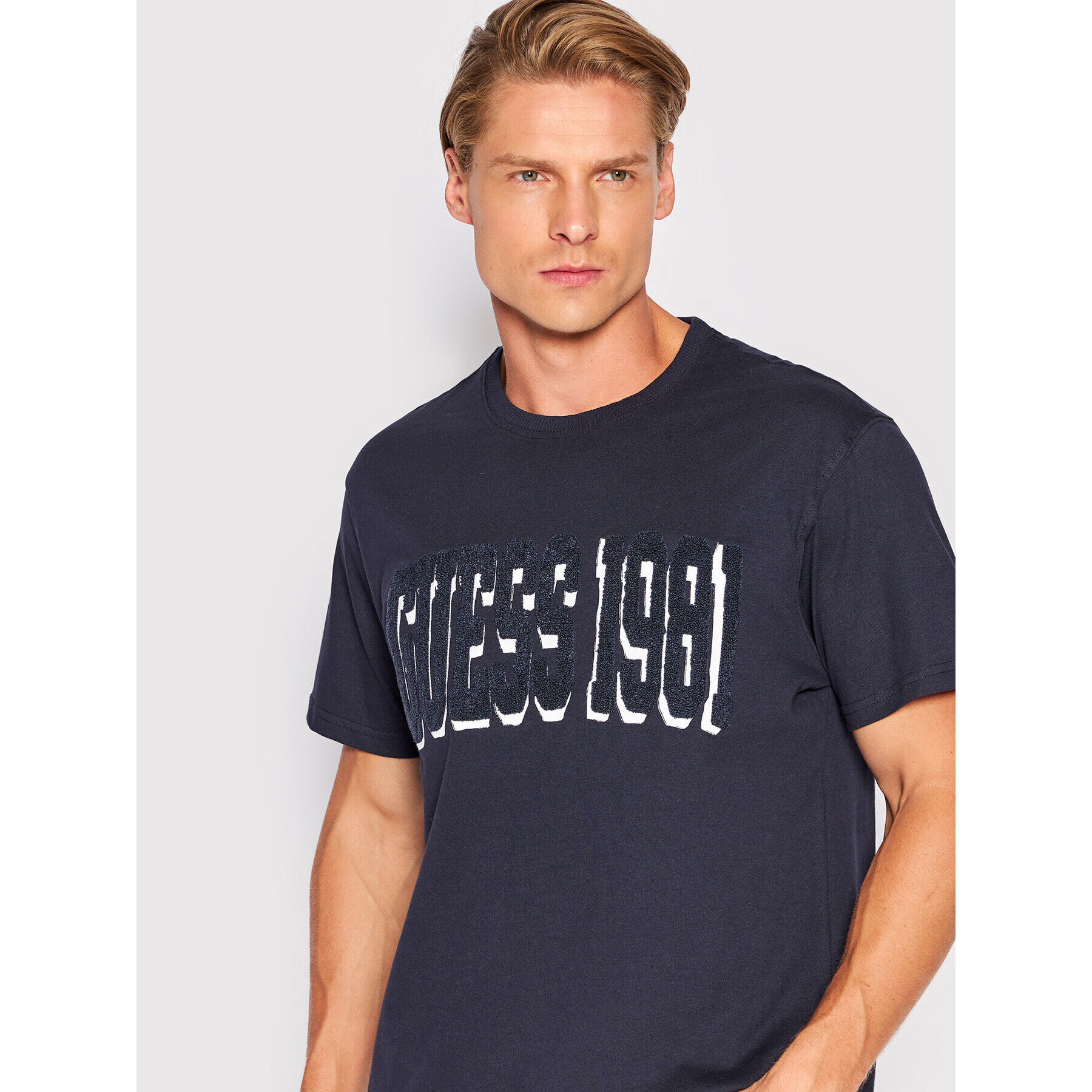 Guess T-Shirt M2YI29 K8FQ1 Tmavomodrá Regular Fit - Pepit.cz