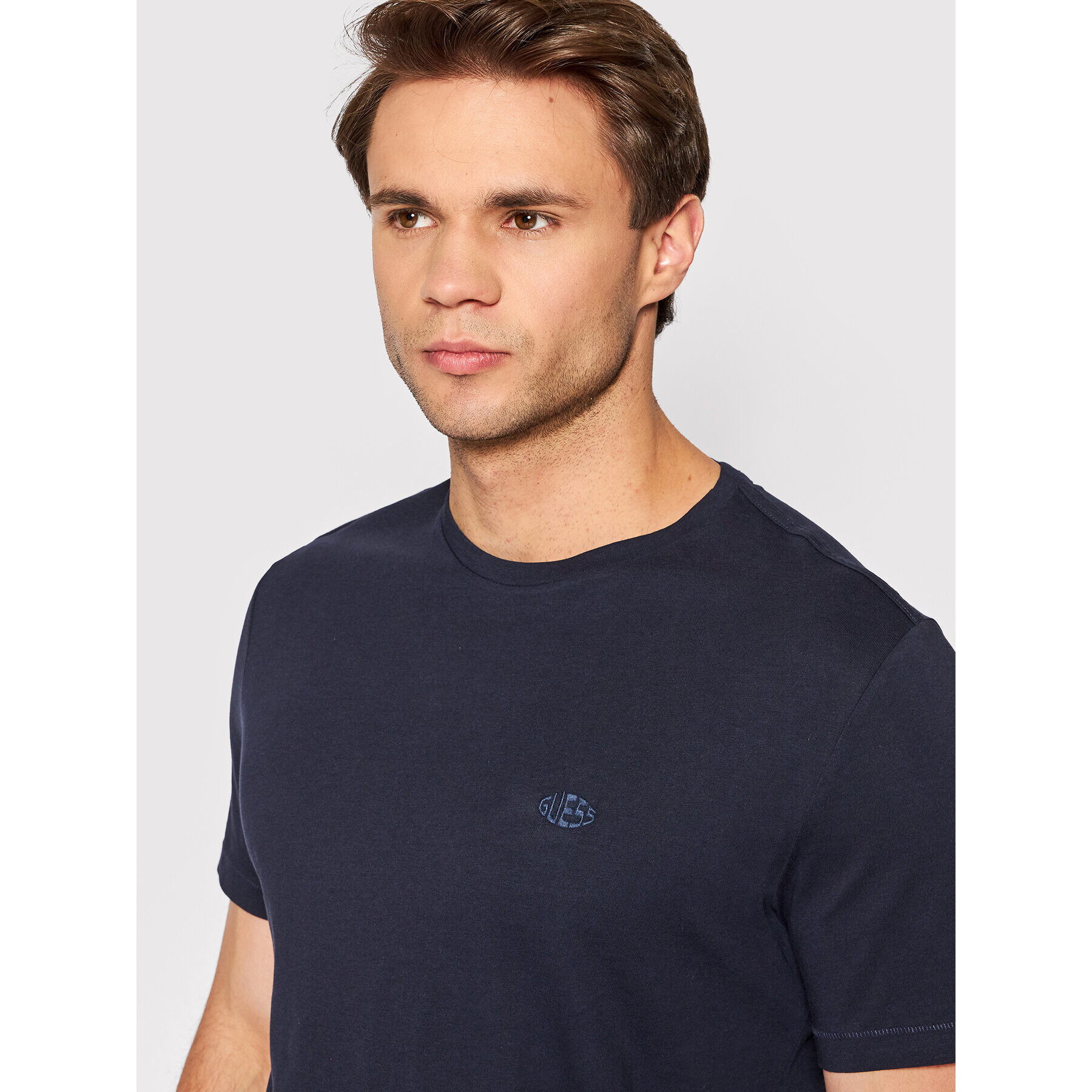 Guess T-Shirt M2YI40 KB7N1 Tmavomodrá Slim Fit - Pepit.cz