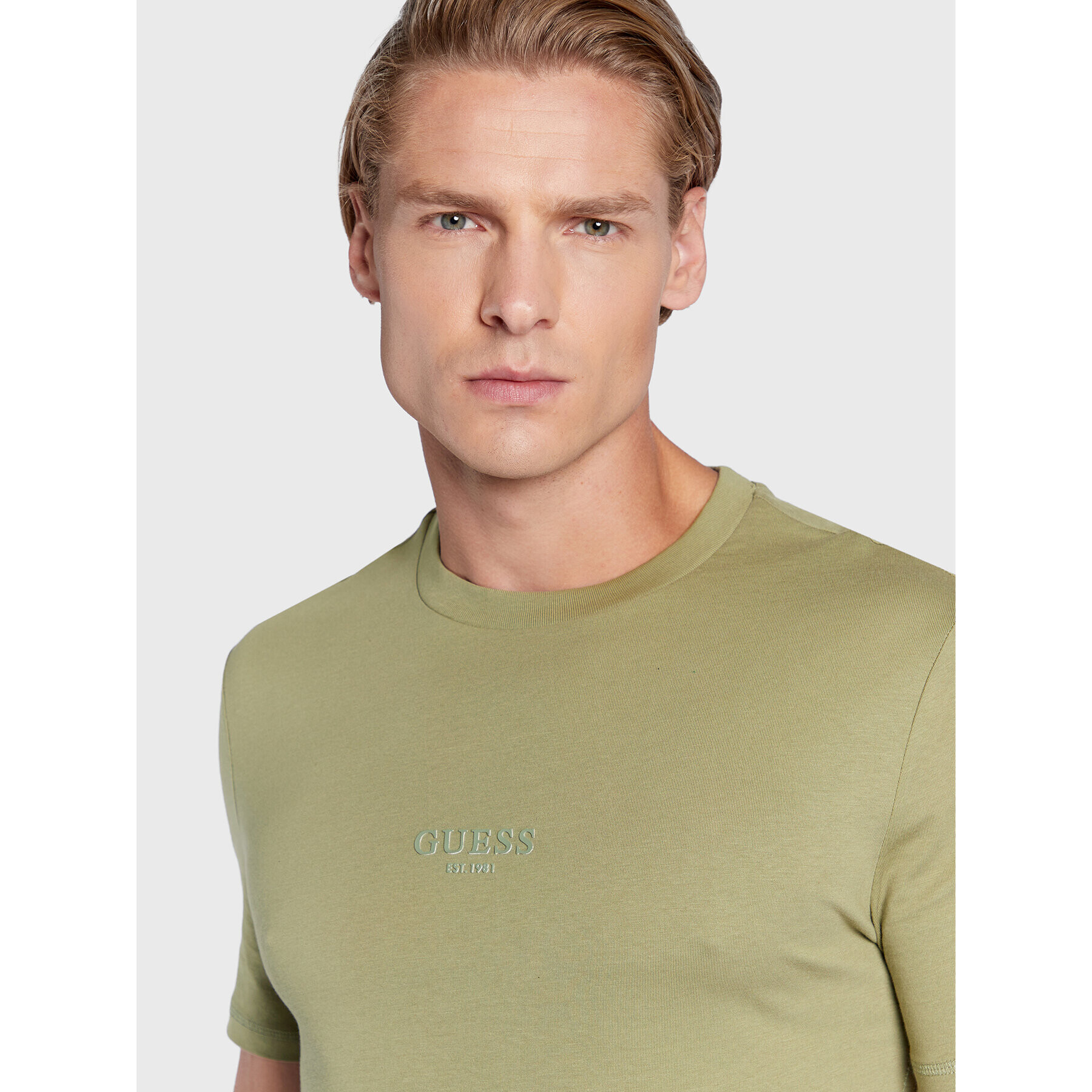 Guess T-Shirt M2YI72 I3Z11 Zelená Slim Fit - Pepit.cz