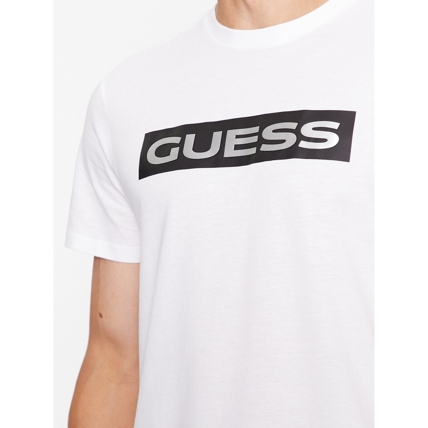 Guess T-Shirt M3BI80 K9RM1 Bílá Slim Fit - Pepit.cz