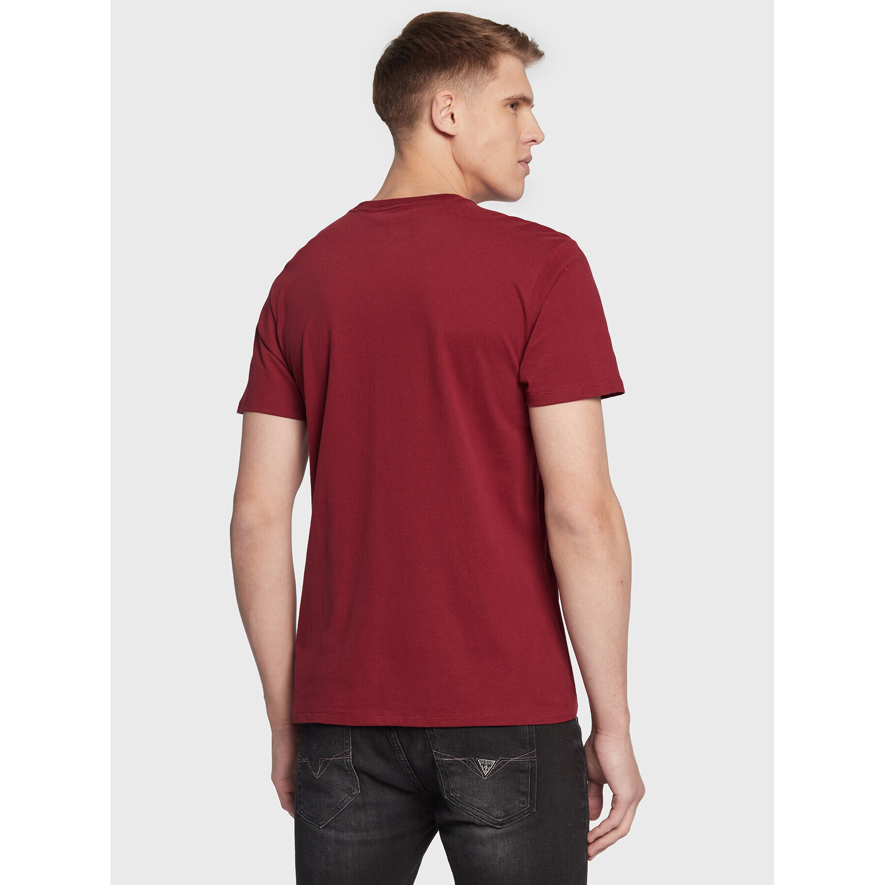 Guess T-Shirt M3RI68 KBDK0 Bordó Slim Fit - Pepit.cz