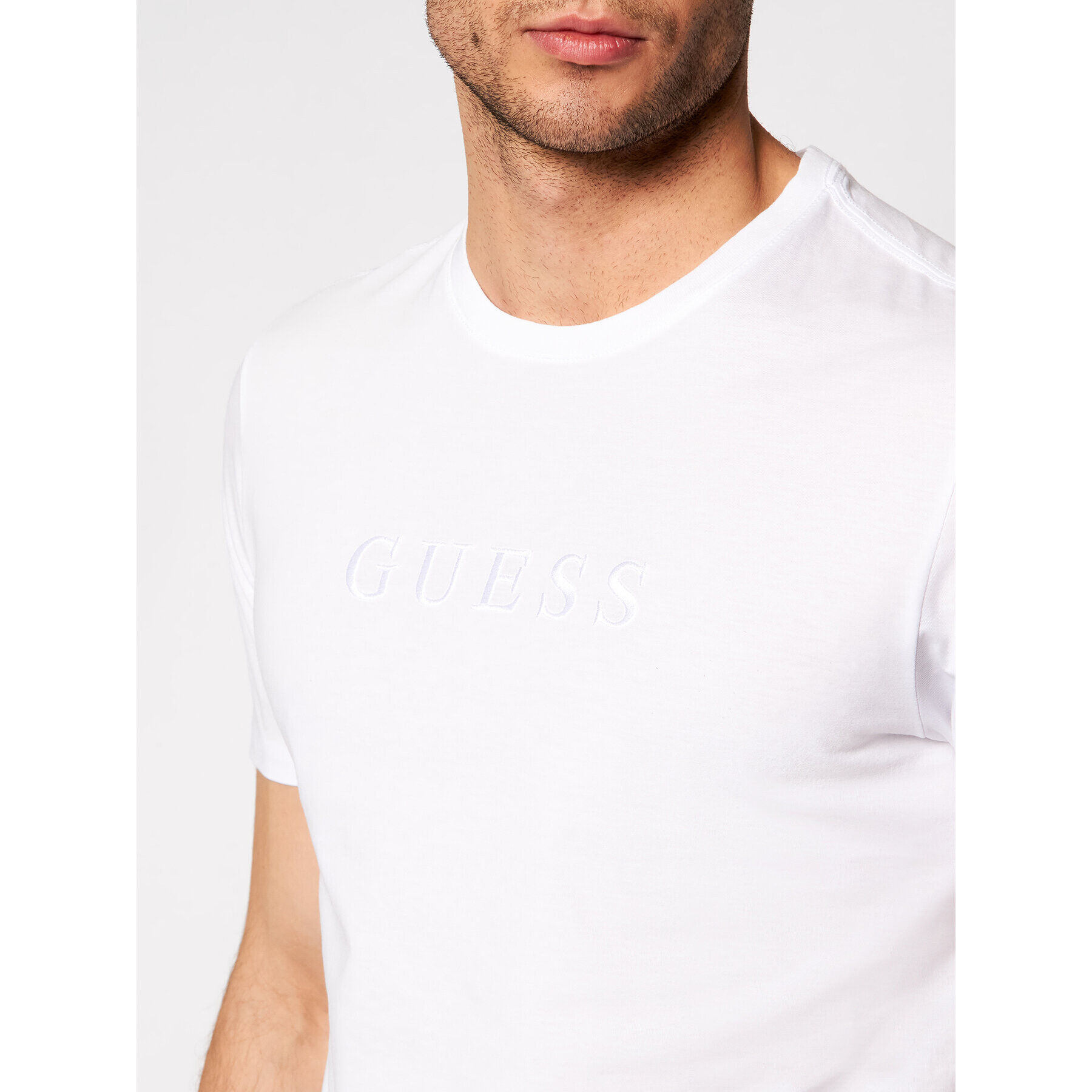 Guess T-Shirt M82P64 R7HD0 Bílá Regular Fit - Pepit.cz