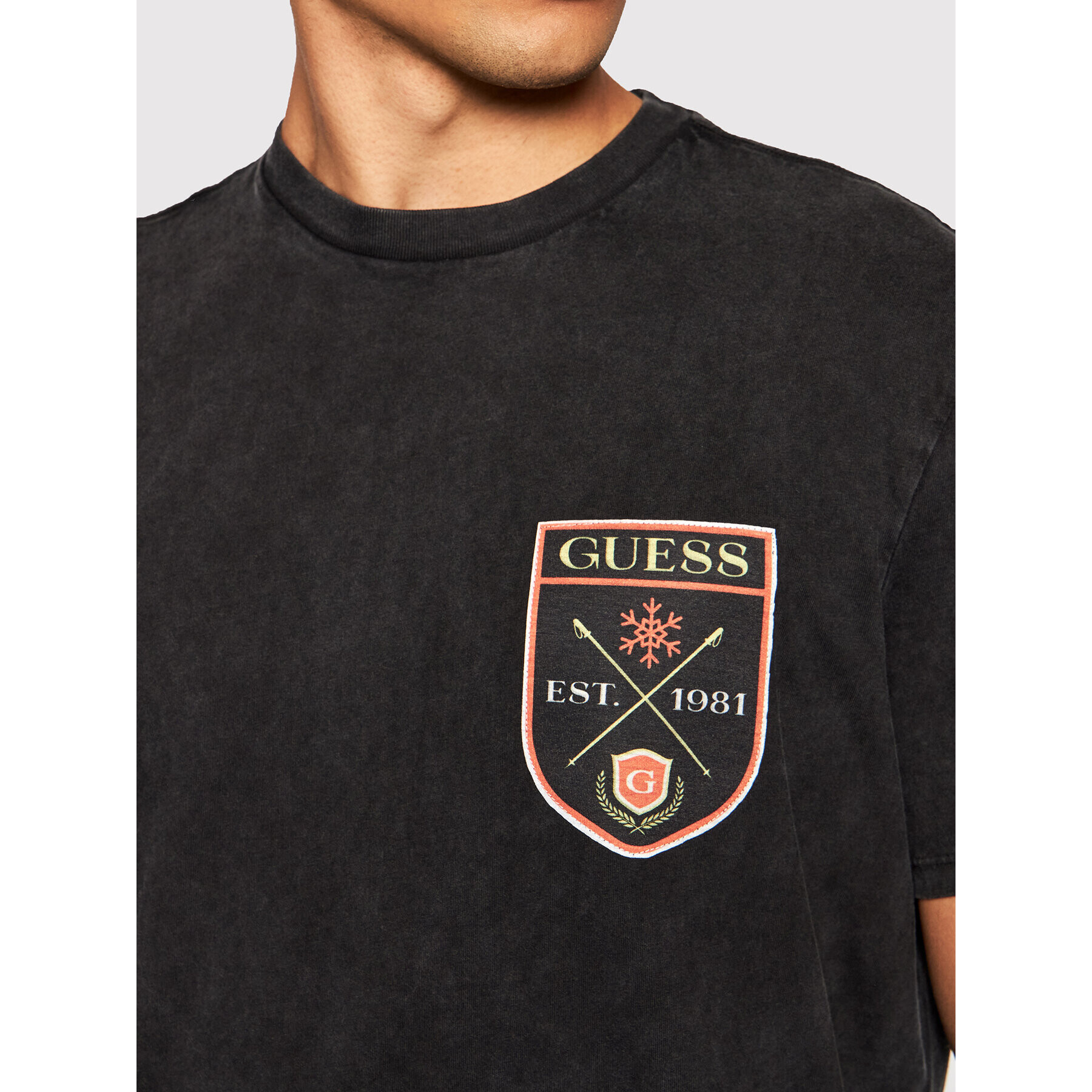 Guess T-Shirt MBBI41 K8DC0 Černá Regular Fit - Pepit.cz