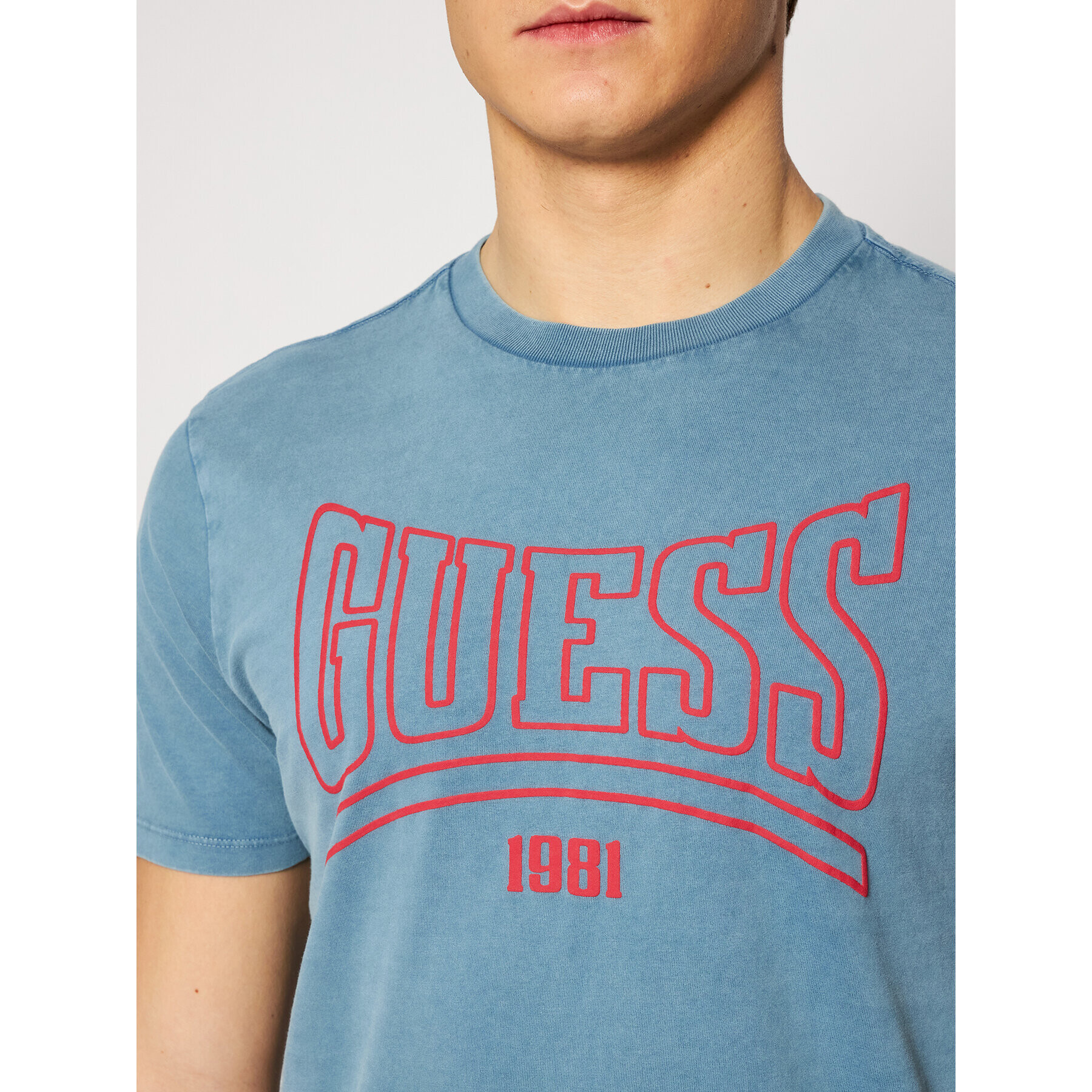 Guess T-Shirt MBGI31 R9RM3 Modrá Regular Fit - Pepit.cz