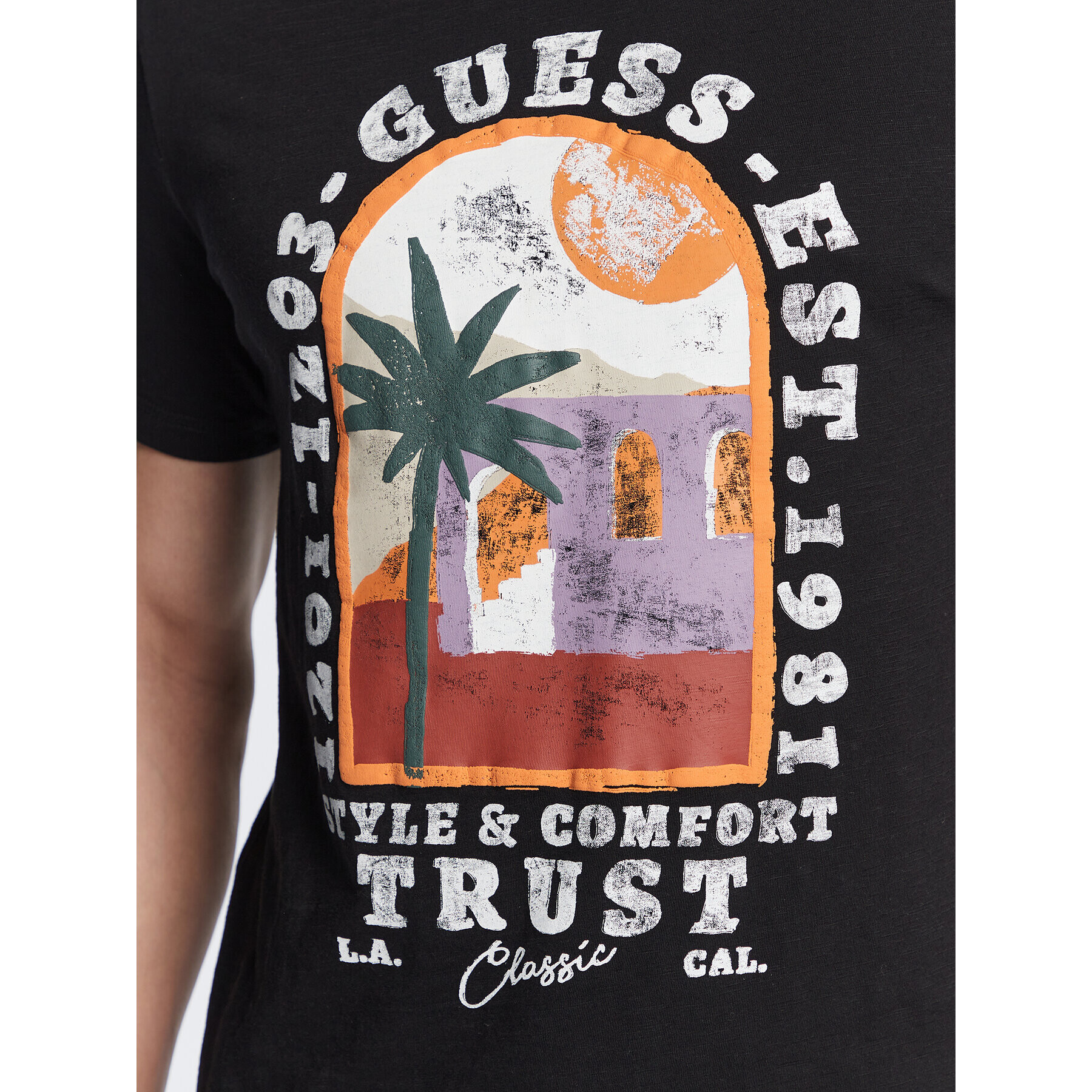 Guess T-Shirt Palm Window M3GI10 K6XN4 Černá Slim Fit - Pepit.cz