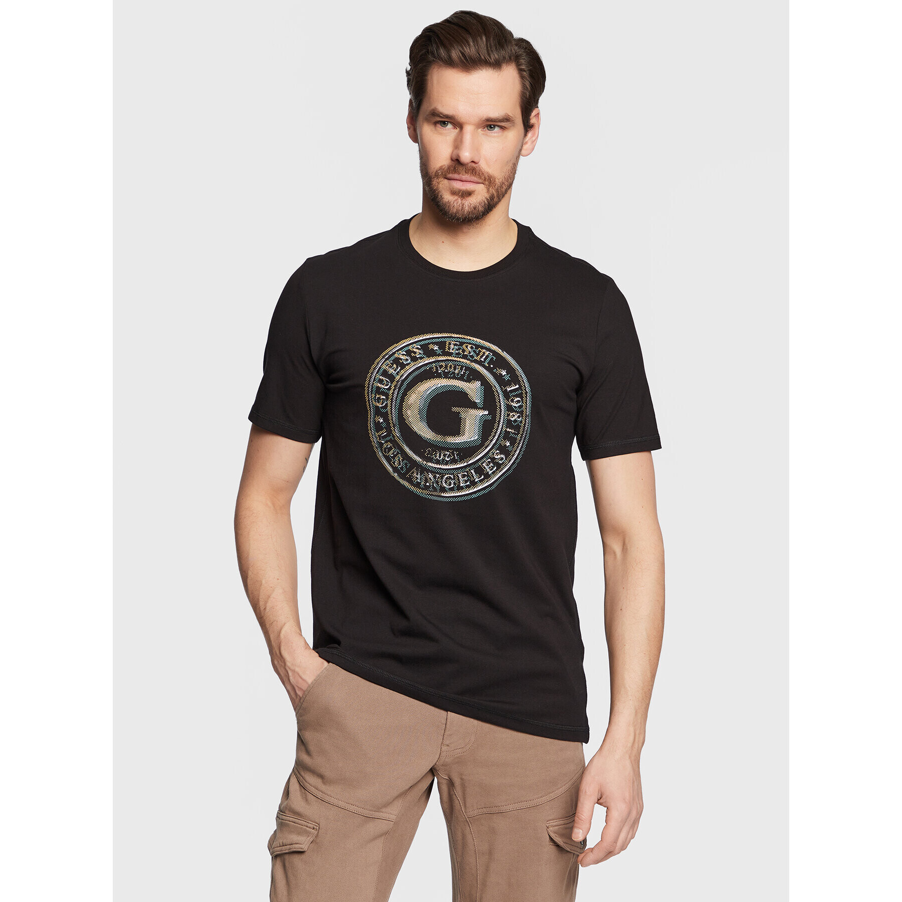 Guess T-Shirt Round Logo M3GI11 J1314 Černá Slim Fit - Pepit.cz