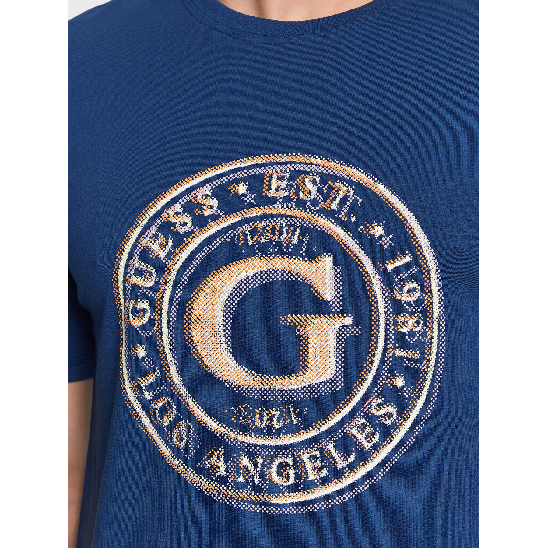 Guess T-Shirt Round Logo M3GI11 J1314 Tmavomodrá Slim Fit - Pepit.cz