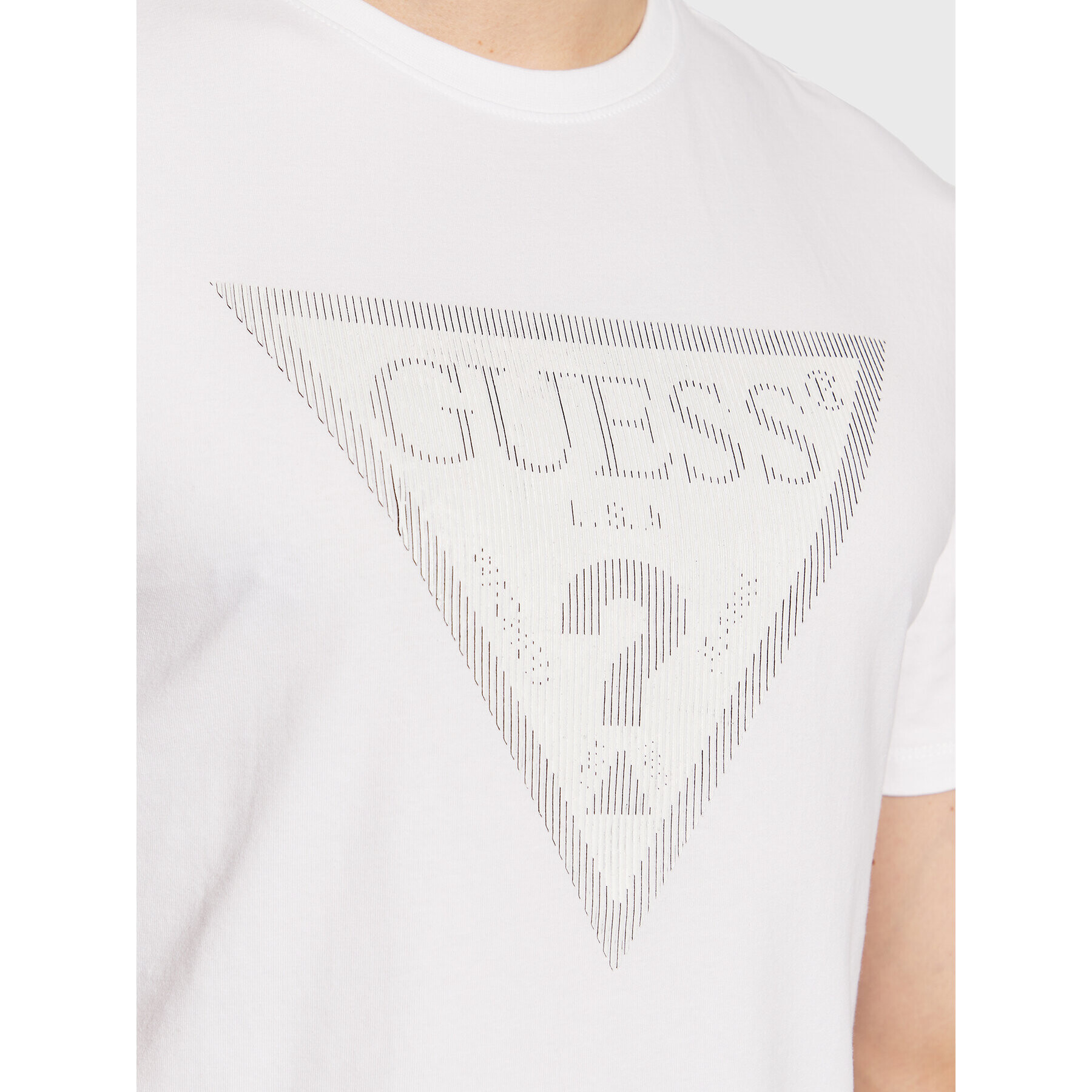 Guess T-Shirt Shiny Gel Traingle M3GI33 J1314 Bílá Slim Fit - Pepit.cz