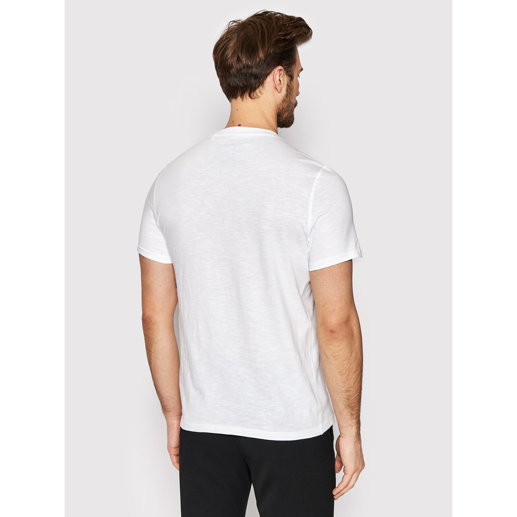 Guess T-Shirt Tailer M2GI19 K6XN1 Bílá Slim Fit - Pepit.cz