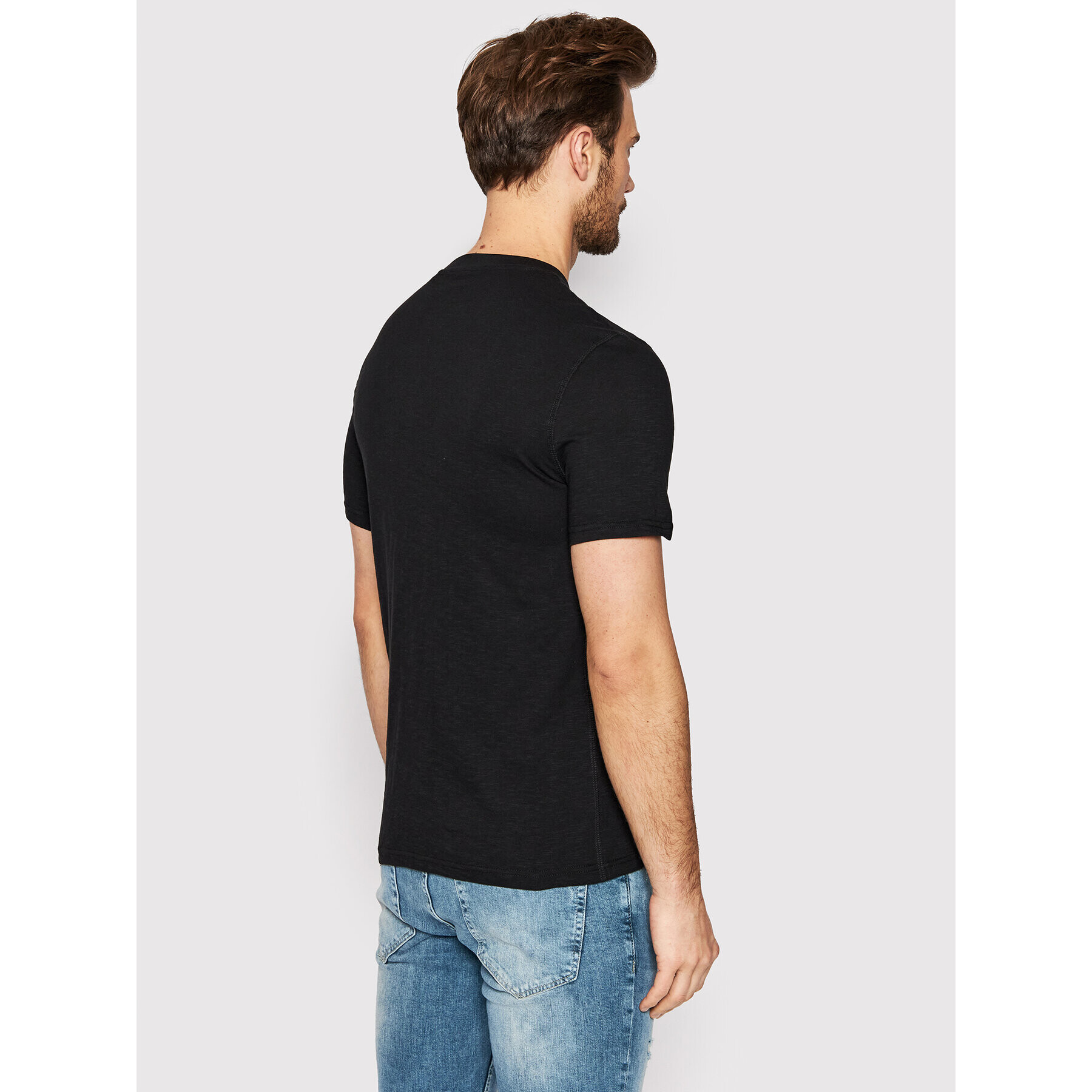 Guess T-Shirt Tailer M2GI19 K6XN1 Černá Slim Fit - Pepit.cz