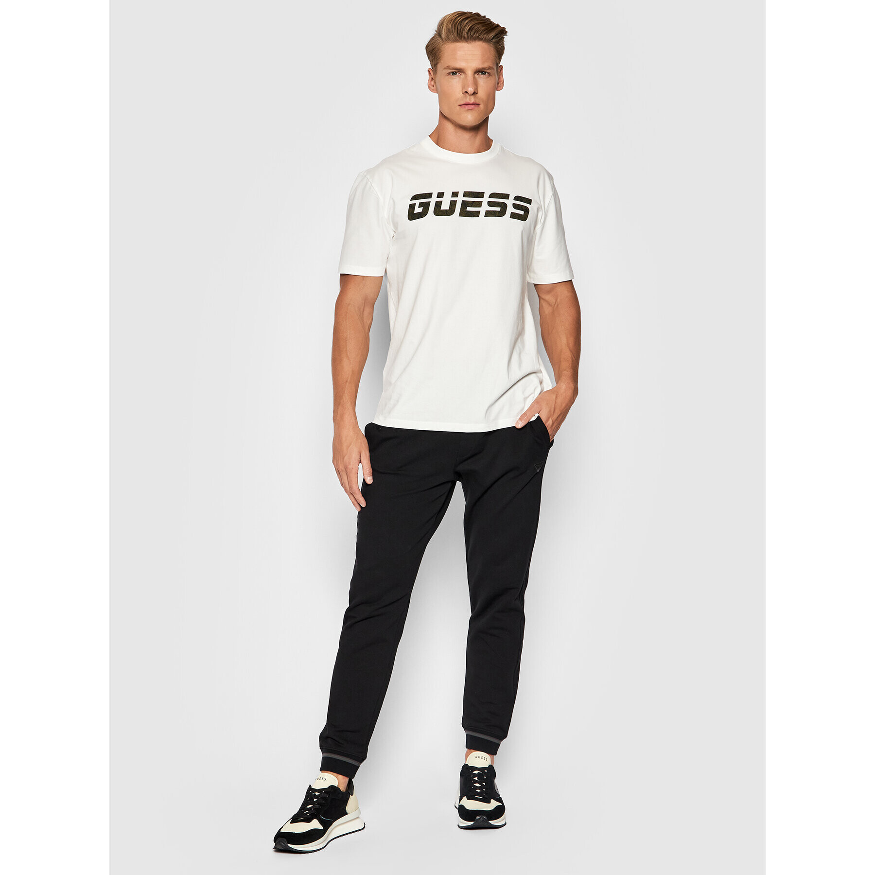 Guess T-Shirt U1BA10 J1311 Bílá Regular Fit - Pepit.cz